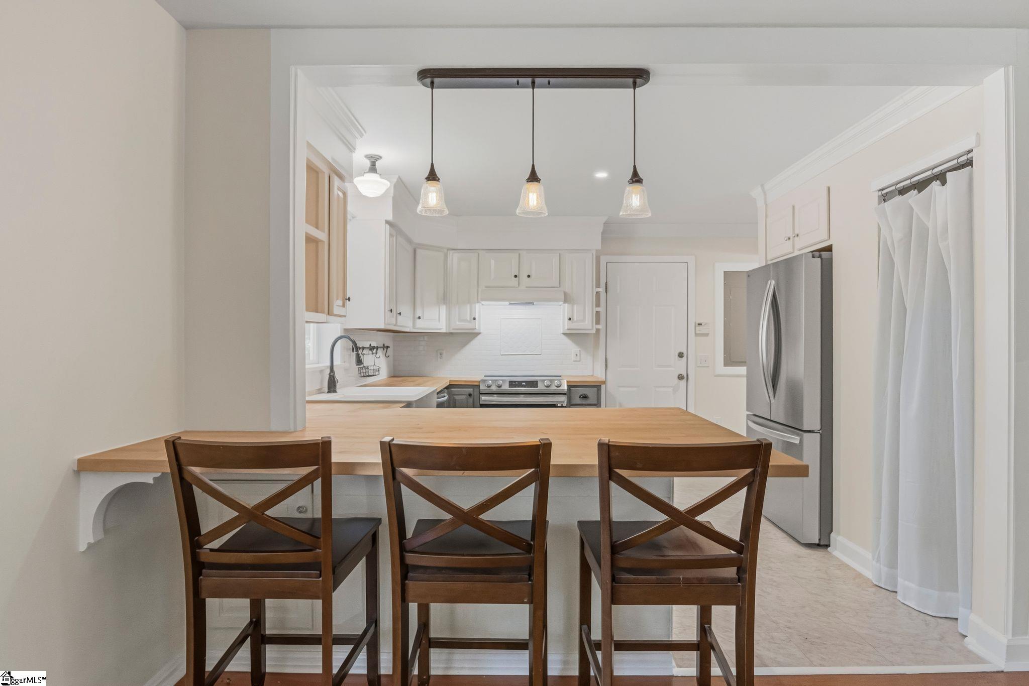 136 Pleasant Woods Road Property Photo 14
