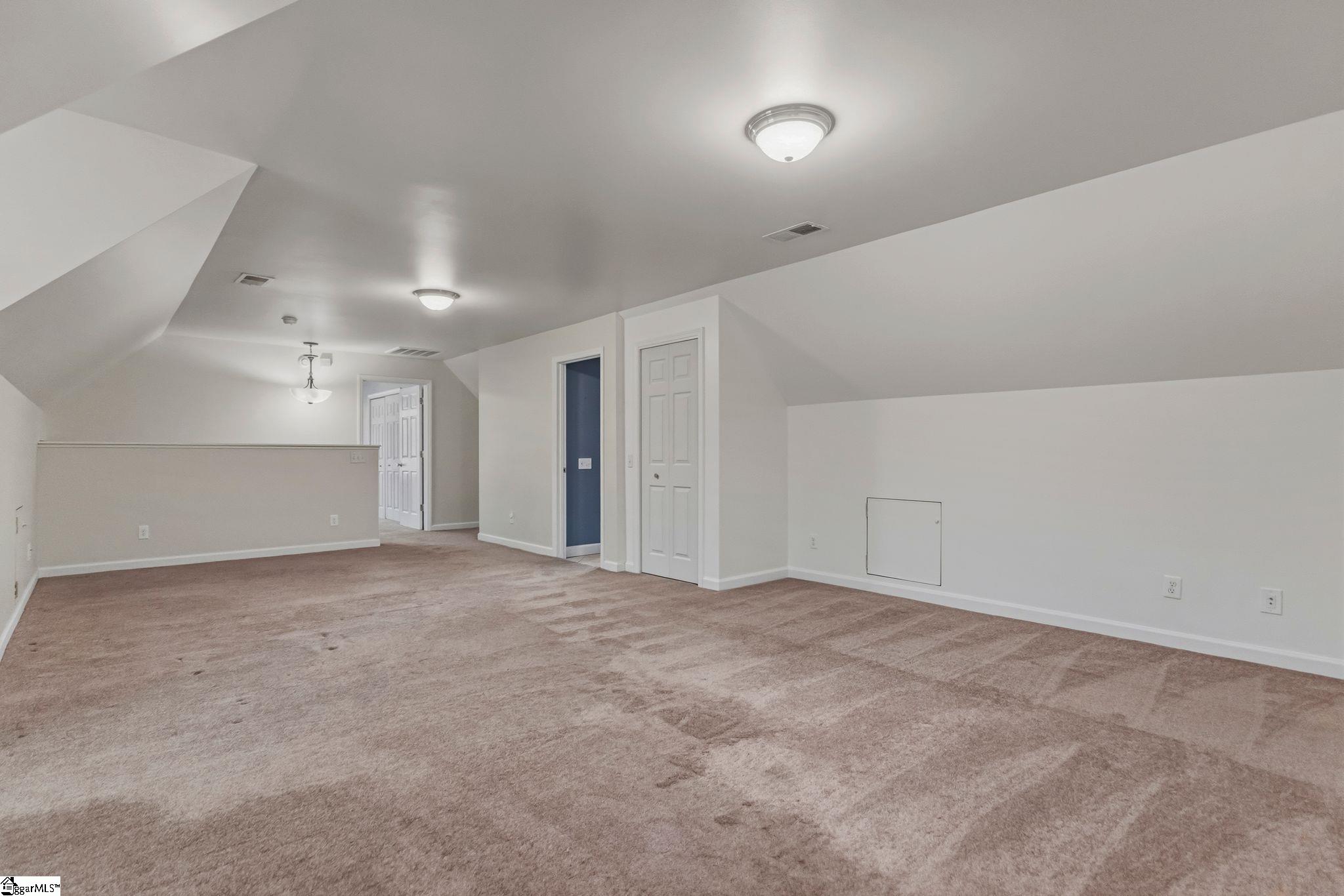 136 Pleasant Woods Road Property Photo 26