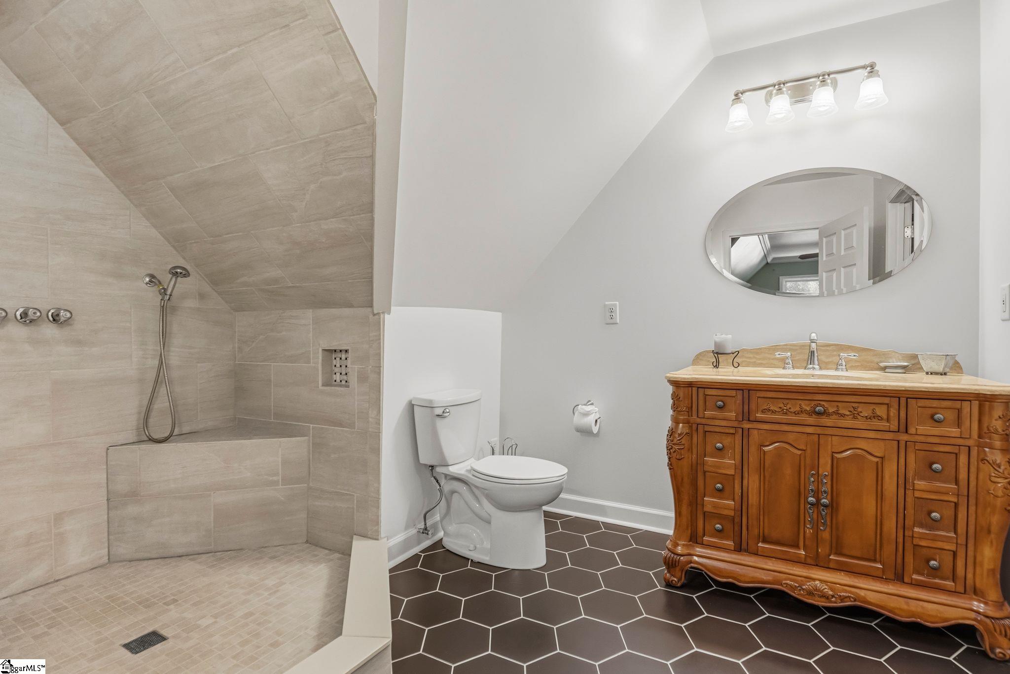 136 Pleasant Woods Road Property Photo 33