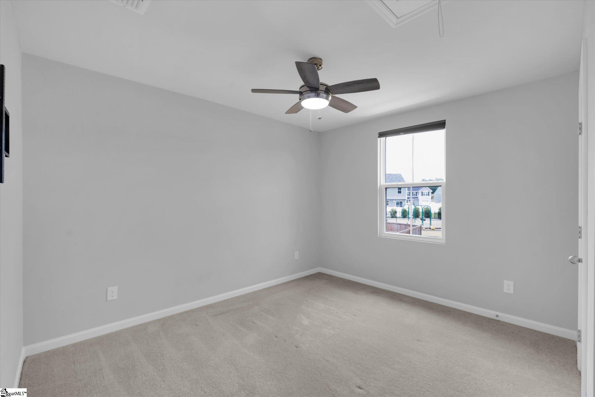 819 Throckmorton Court Property Photo 23