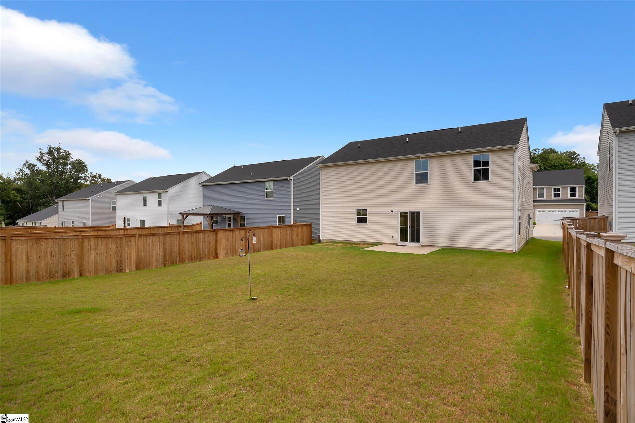 819 Throckmorton Court Property Photo 26
