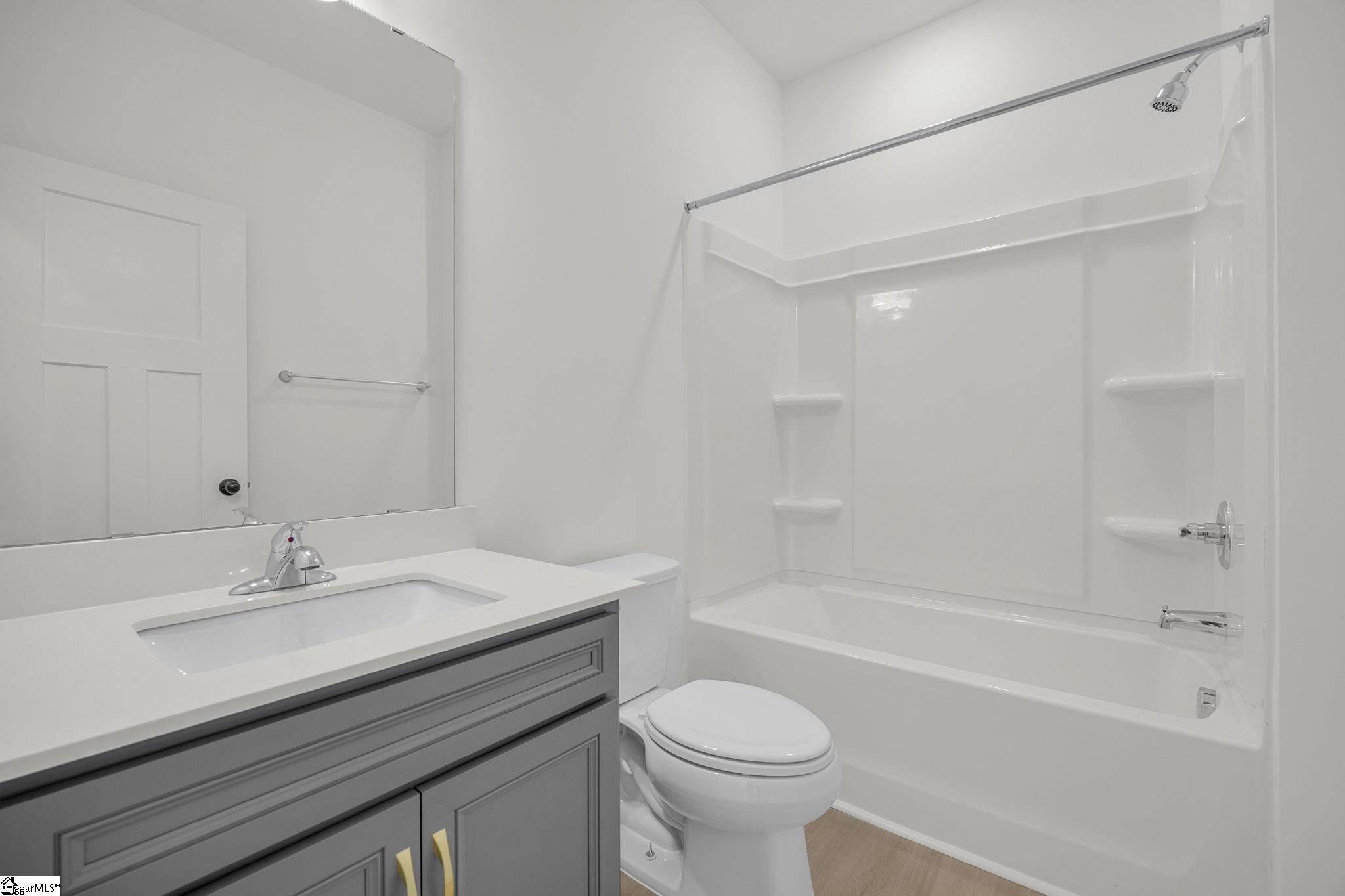 305 Patterdale Trail Property Photo 10