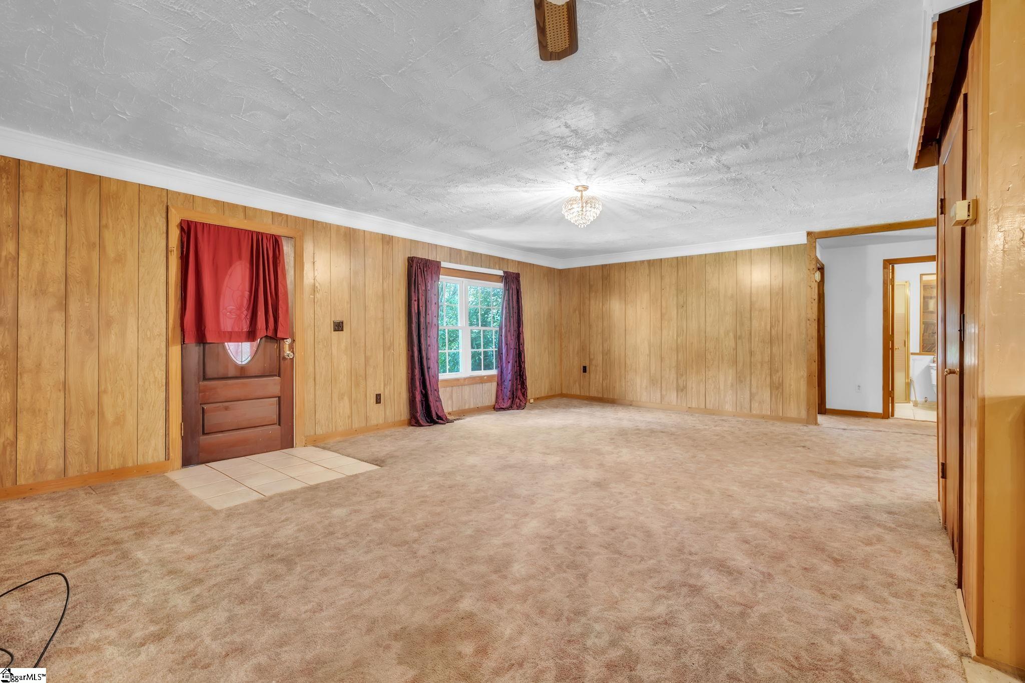 602 Harper Road Property Photo 6