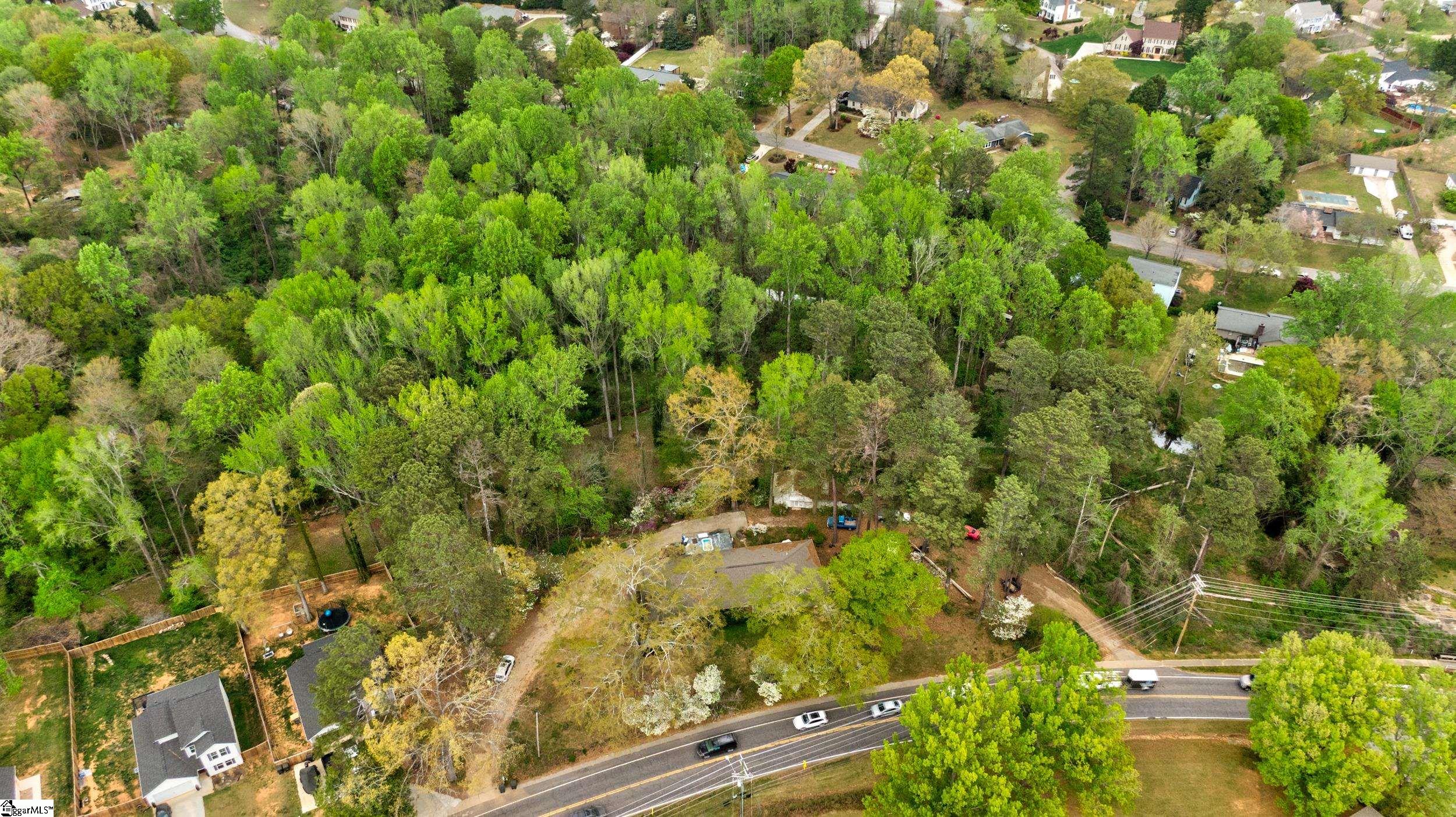 801 Crestview Road Property Photo 6