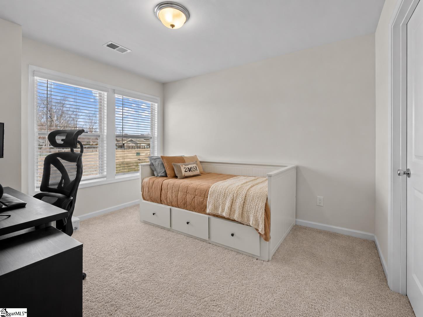 433 Yellow Fox Road Property Photo 18