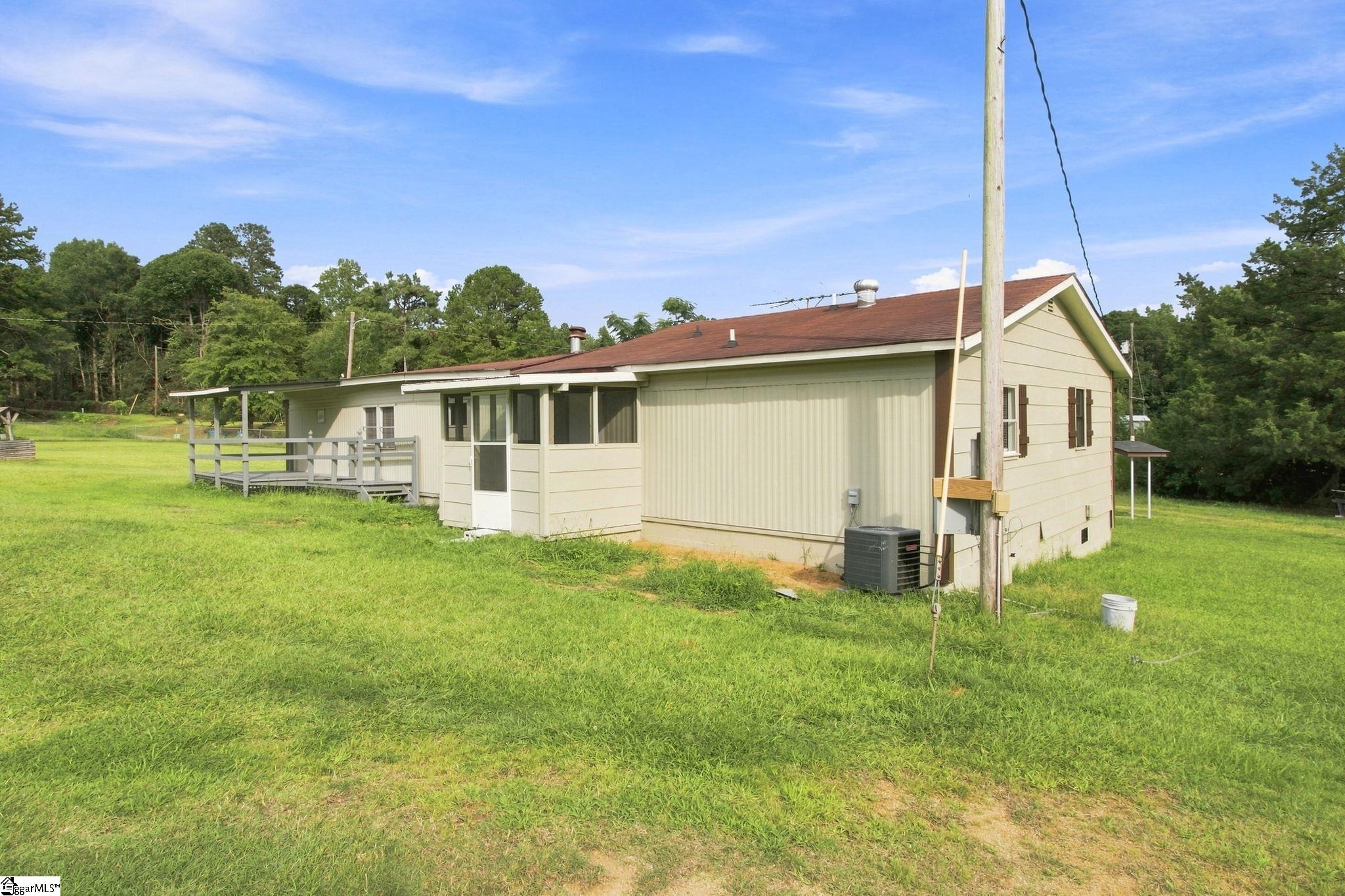 180 Hall Road Property Photo 6