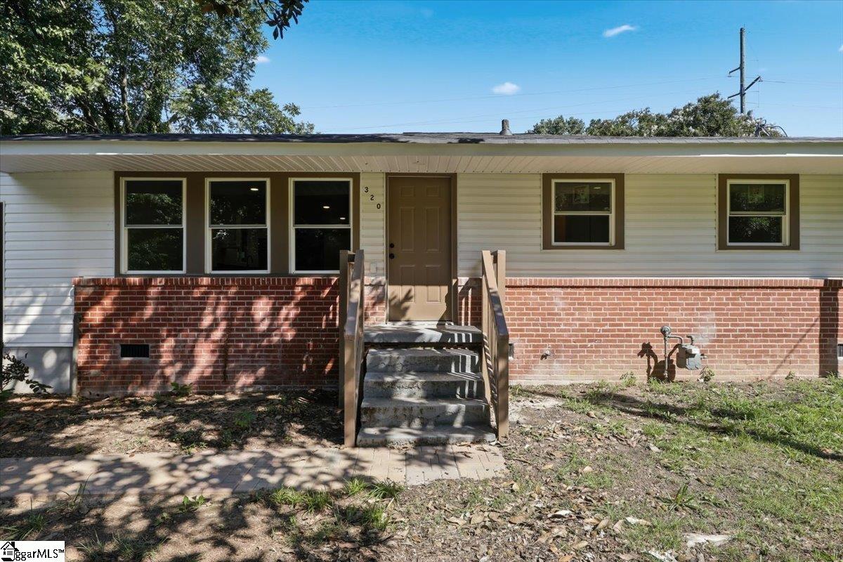 320 Langston Drive Property Photo 3