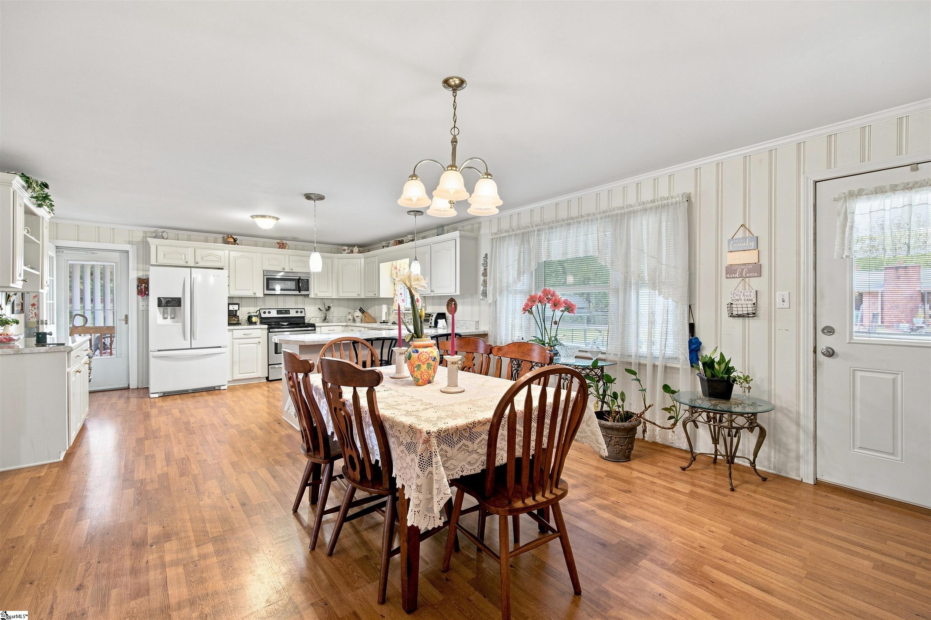 45 Durham Drive Property Photo 6
