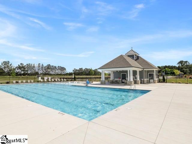2105 Pierett Circle Property Photo 6