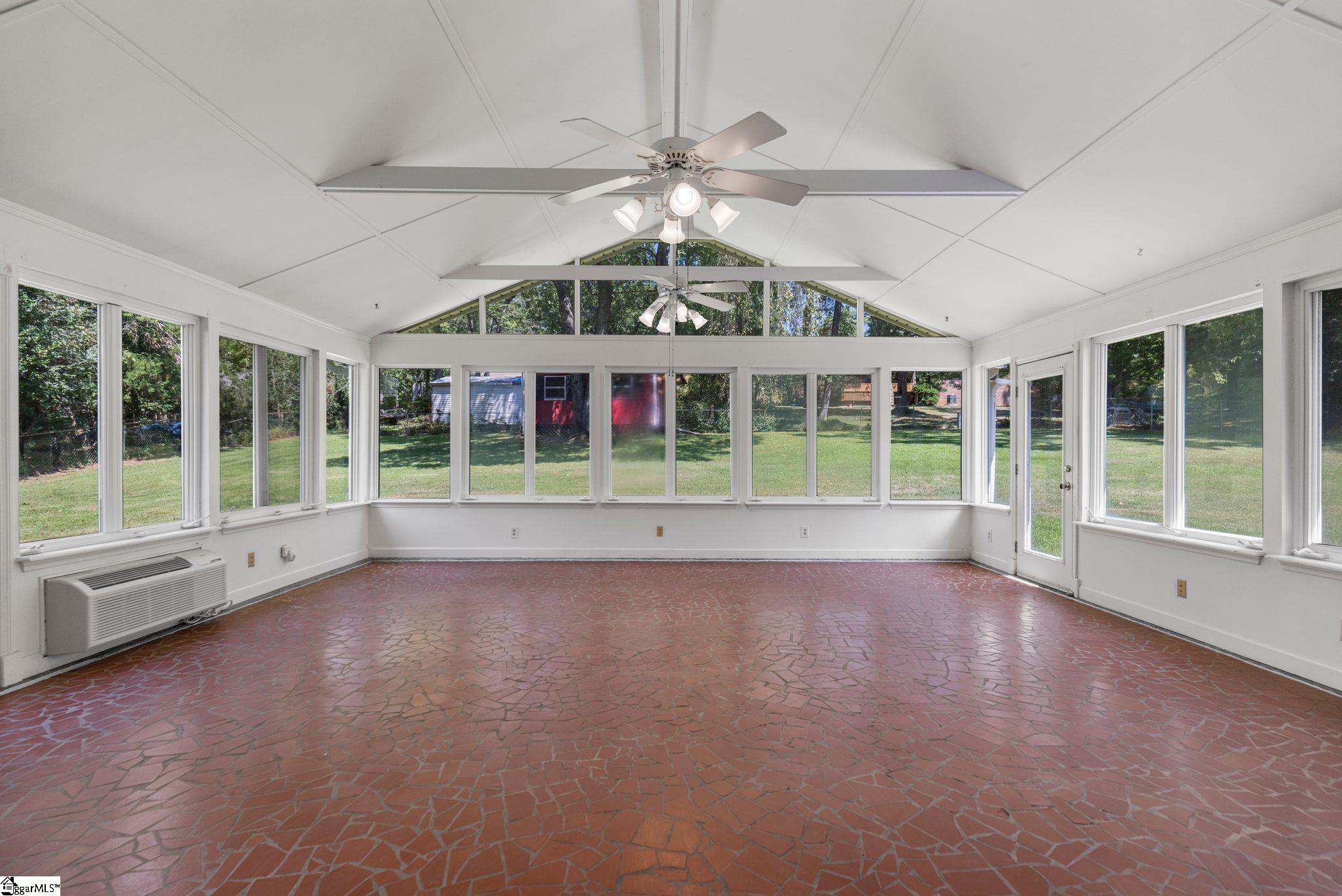 114 Gail Drive Property Photo 17