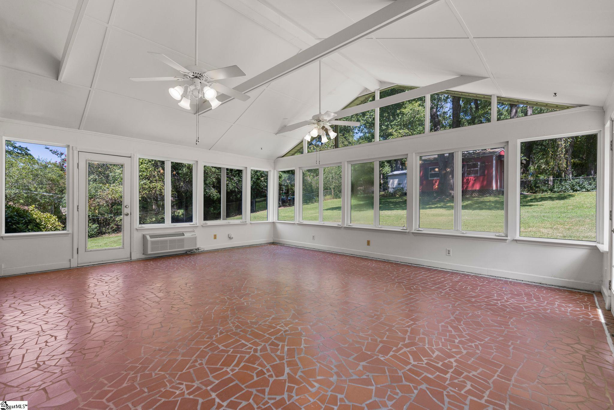 114 Gail Drive Property Photo 18
