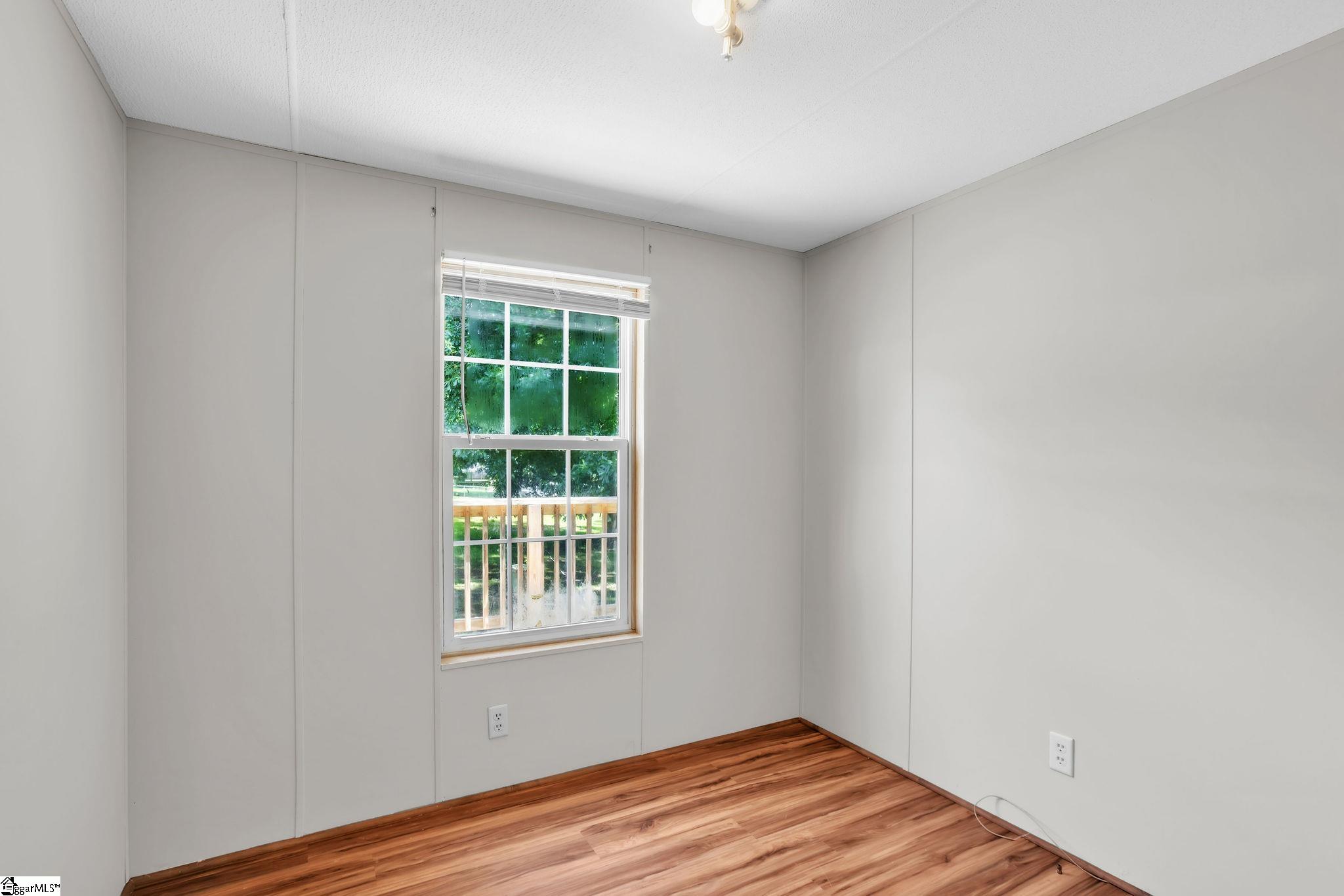 14 Golden Lane Property Photo 12