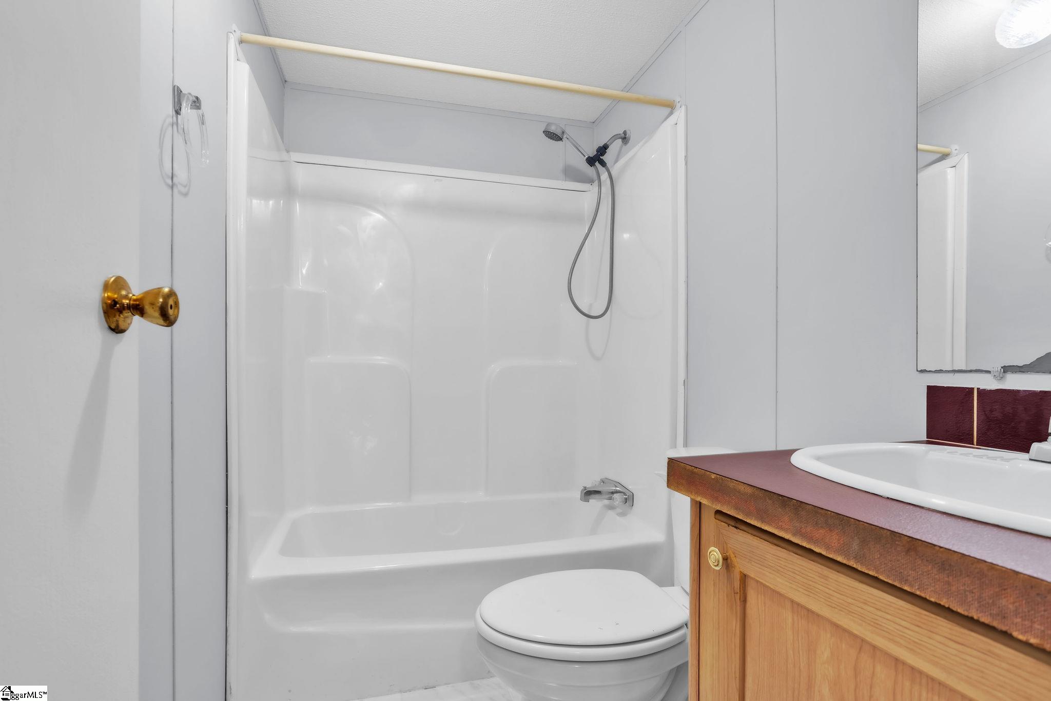 14 Golden Lane Property Photo 15