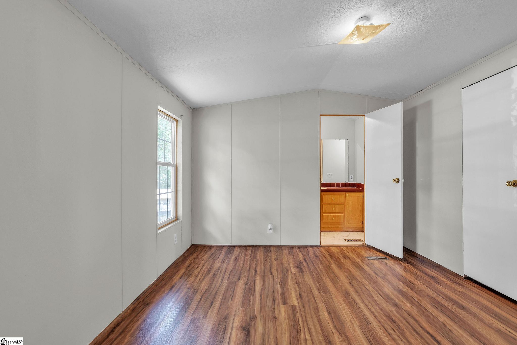 14 Golden Lane Property Photo 18