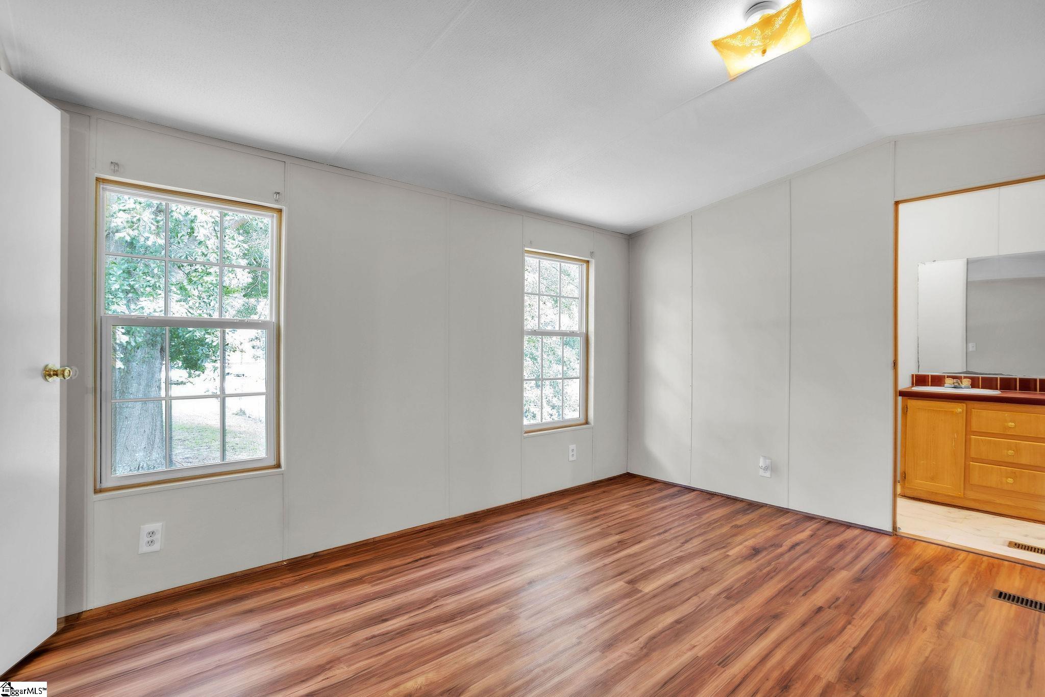 14 Golden Lane Property Photo 19