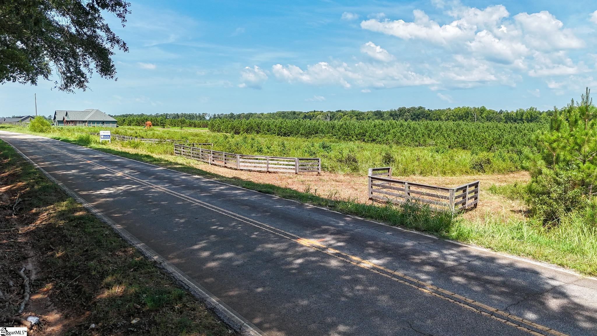 00 Young Road Property Photo 11