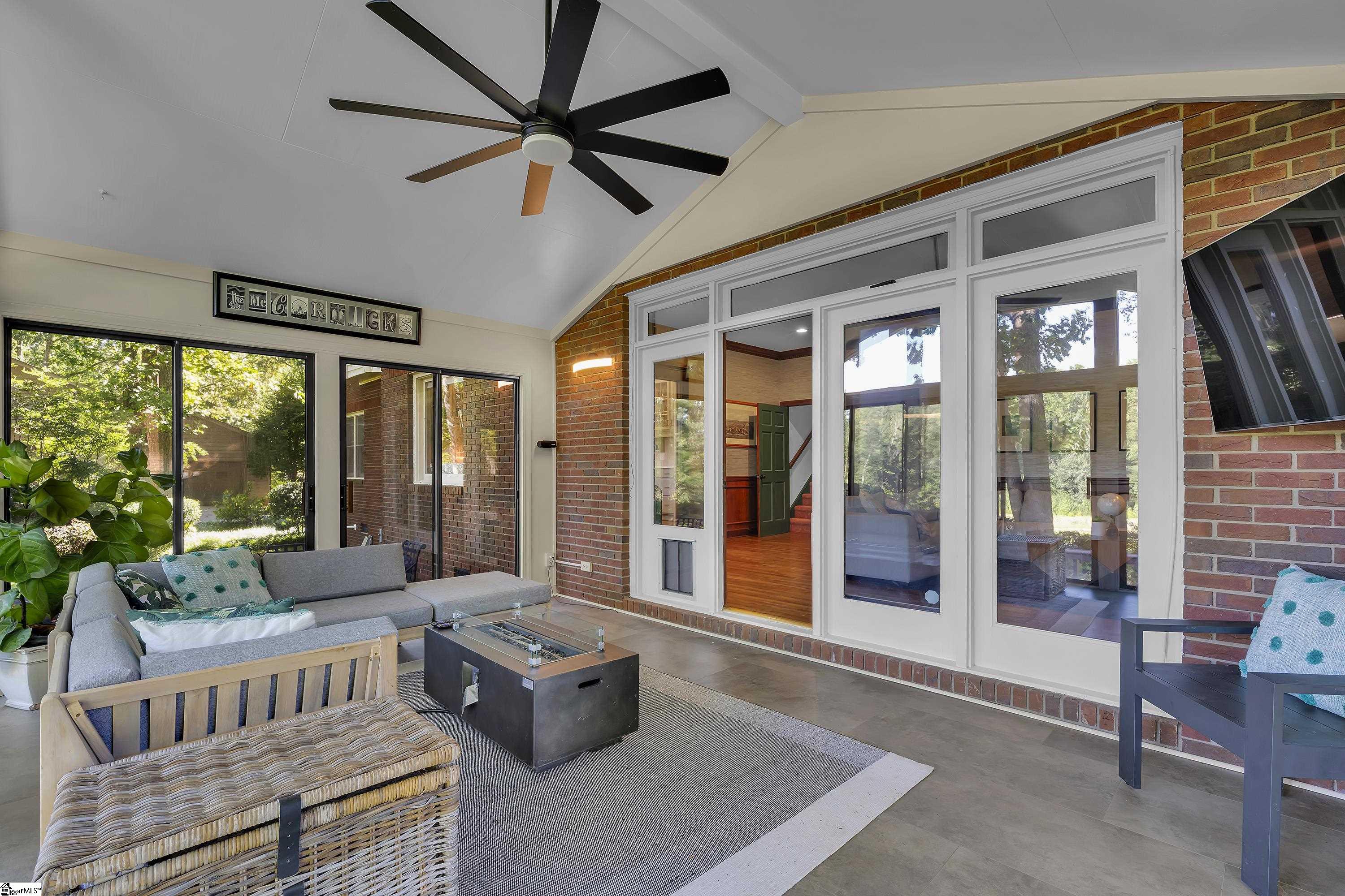188 Sandstone Drive Property Photo 32