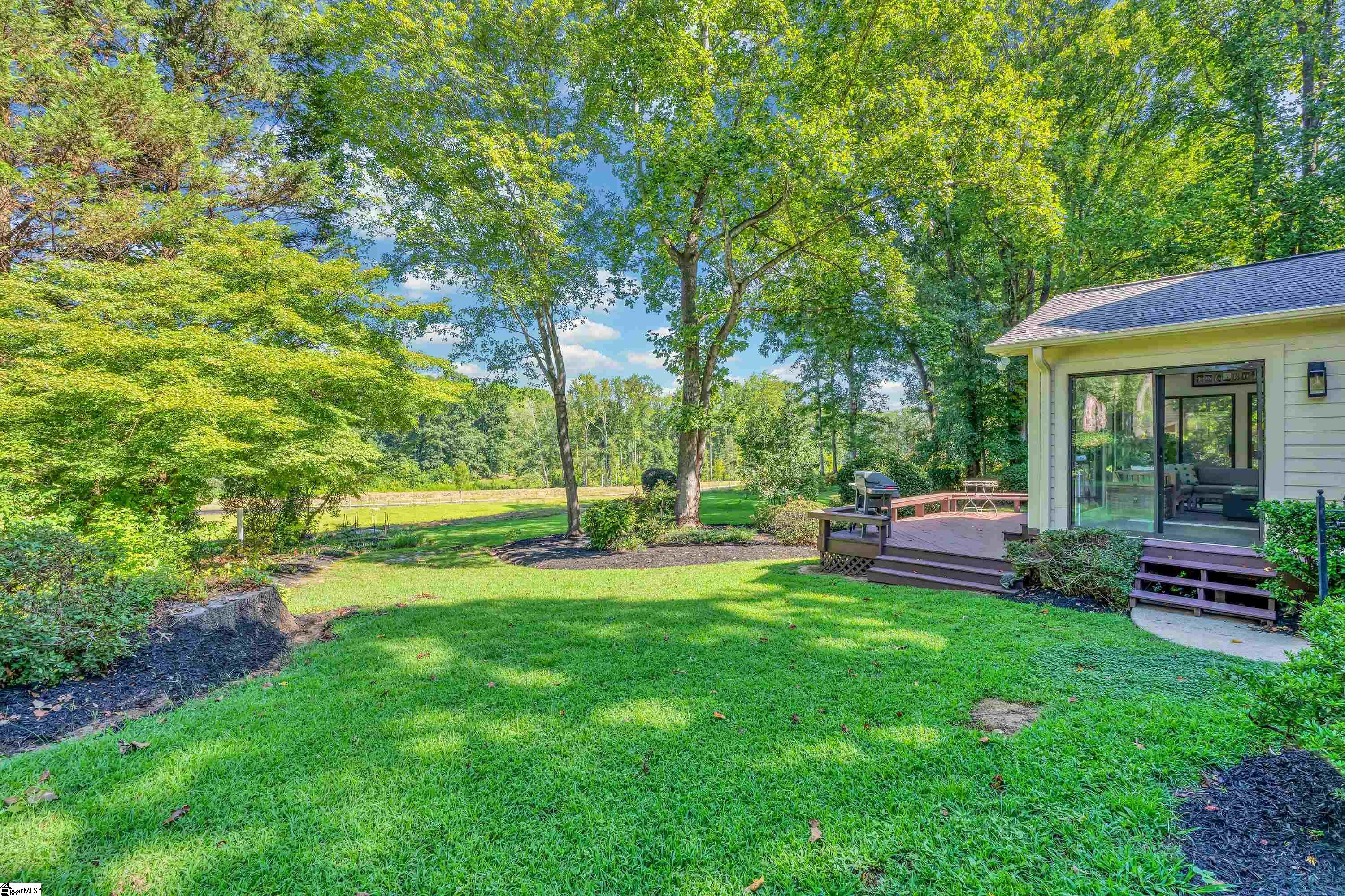 188 Sandstone Drive Property Photo 39