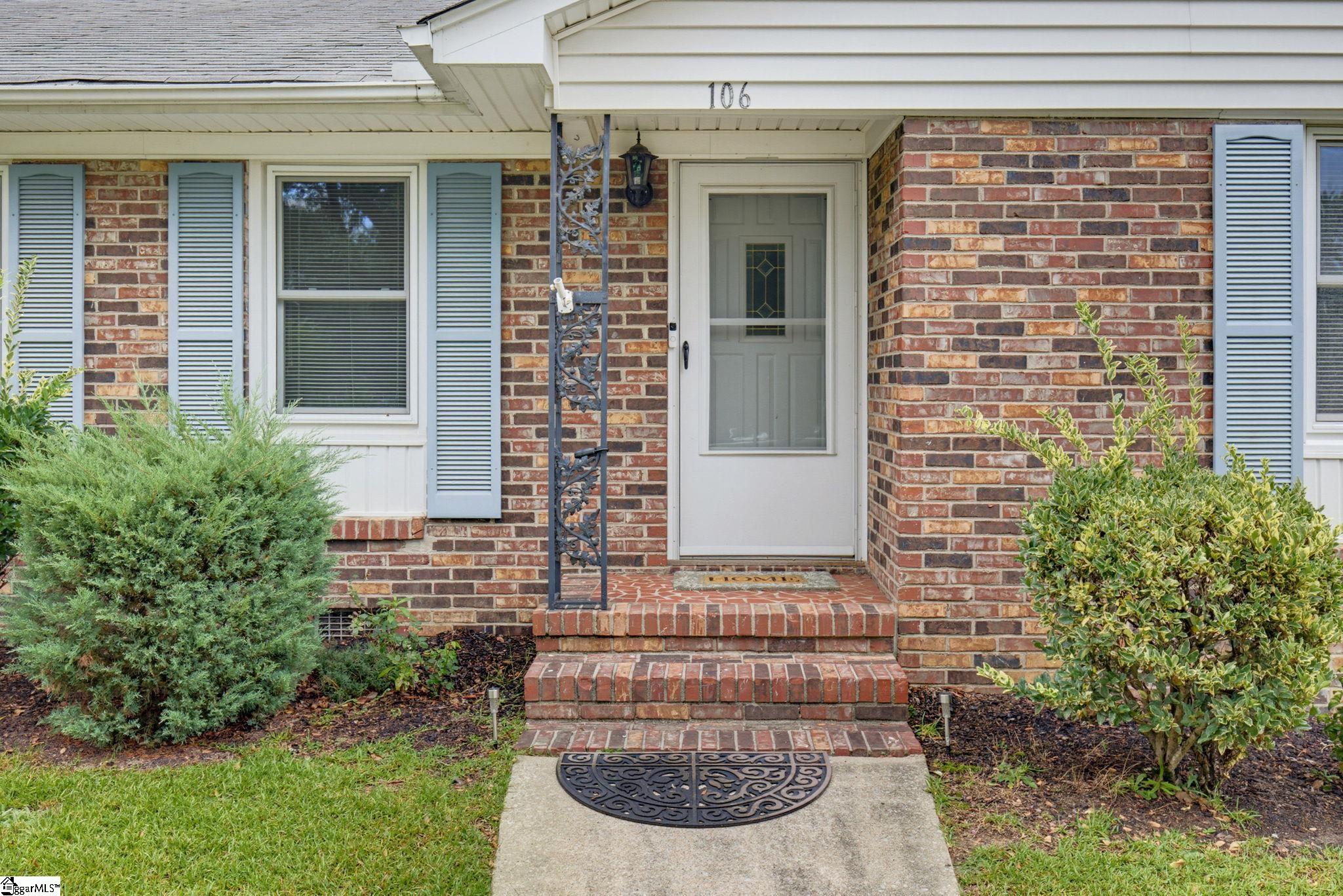 106 S Orchard Drive Property Photo 5