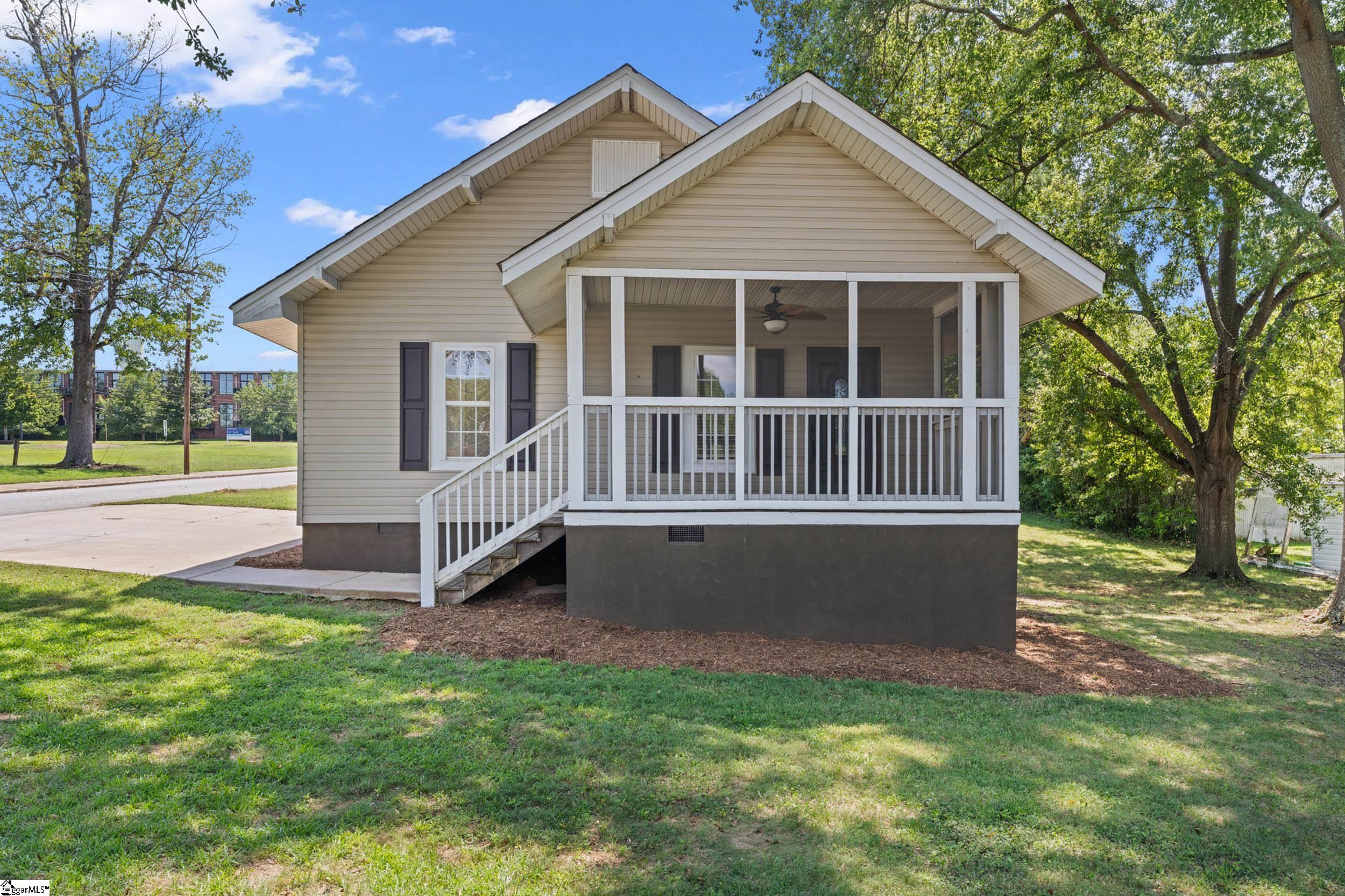 201 Beattie Street Property Photo 2
