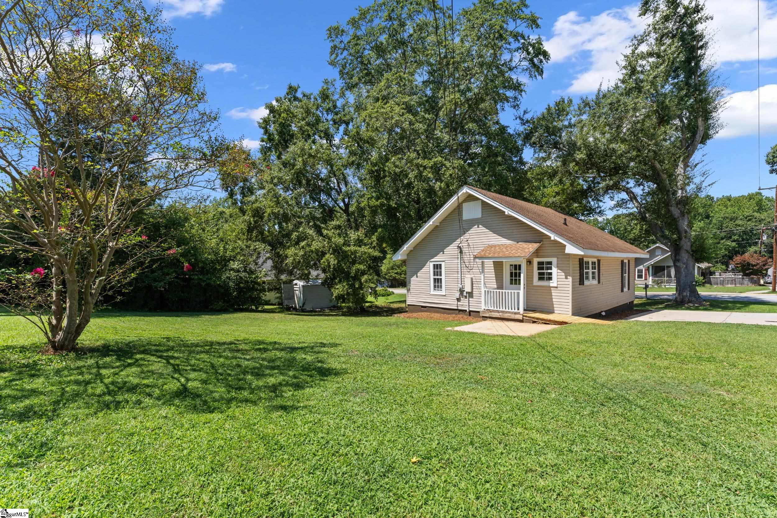 201 Beattie Street Property Photo 13