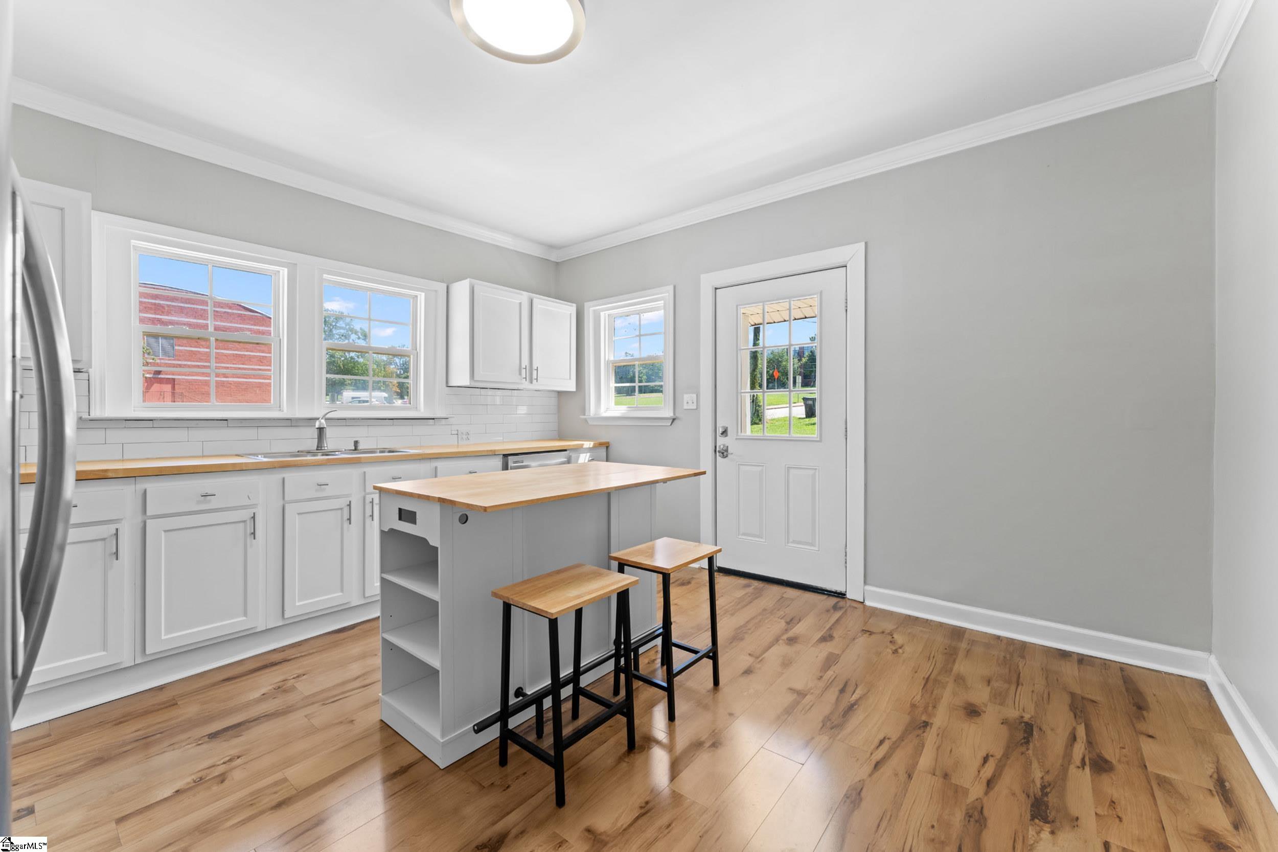 201 Beattie Street Property Photo 24