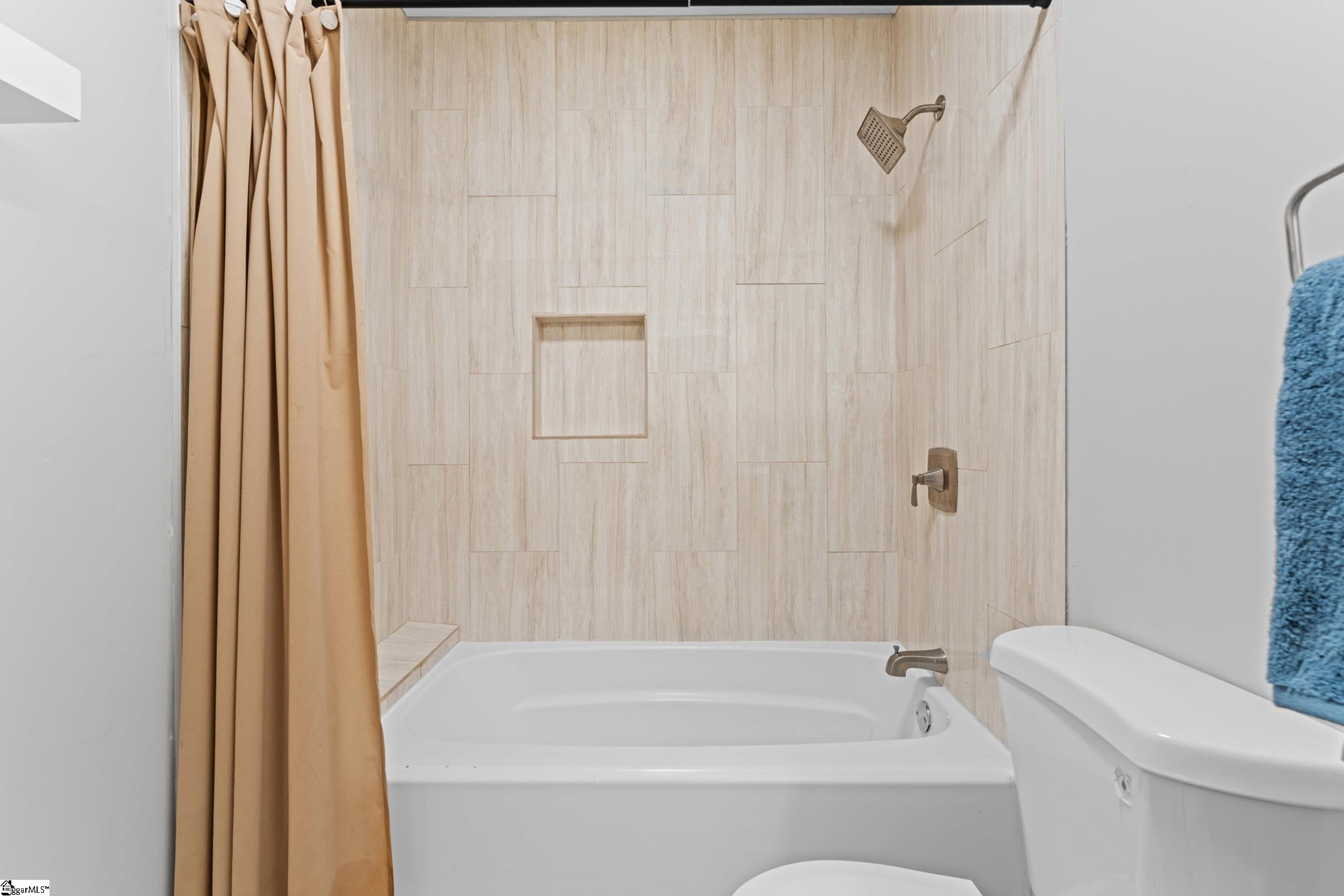 201 Beattie Street Property Photo 33