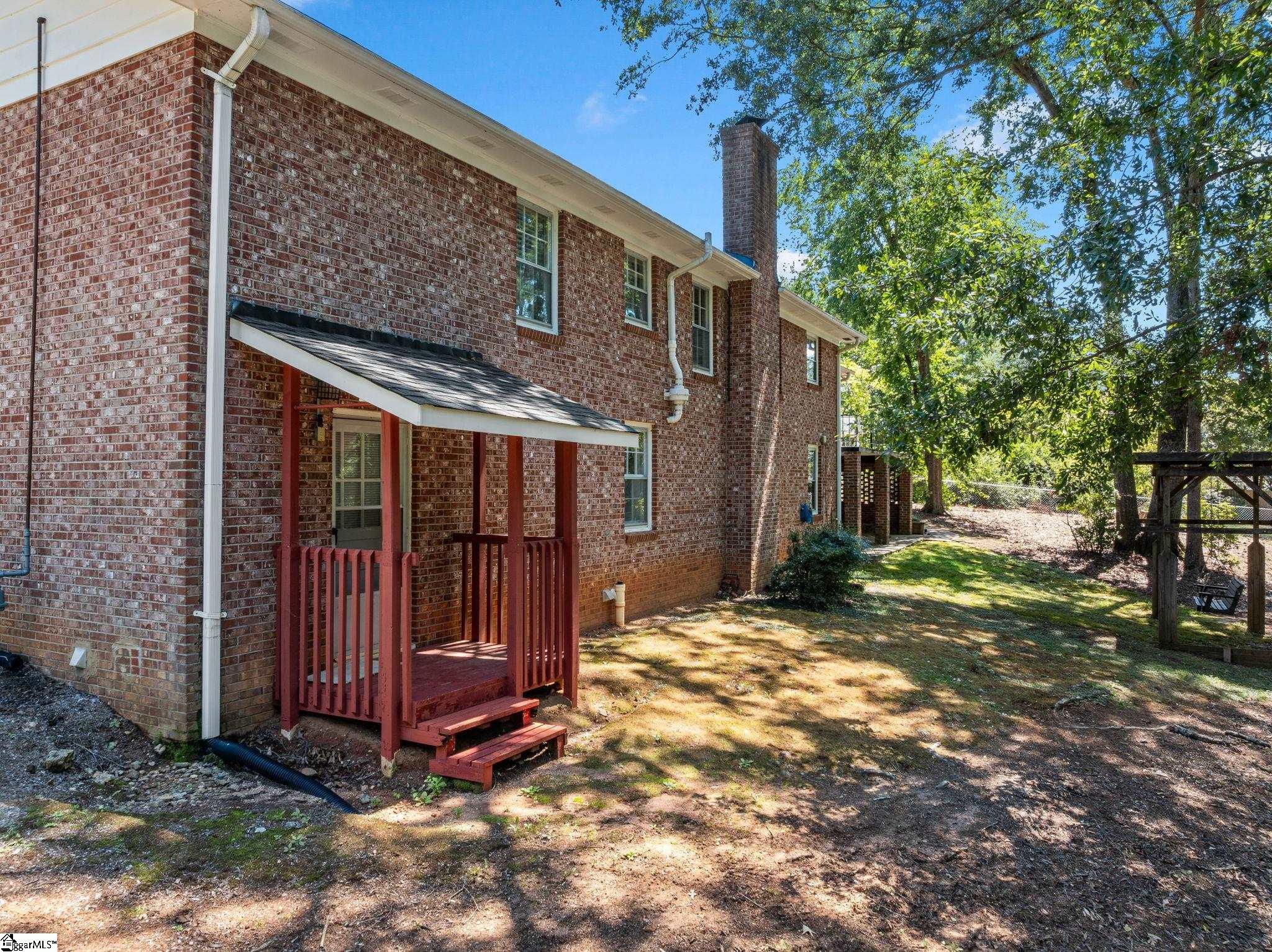 5 Badger Drive Property Photo 32