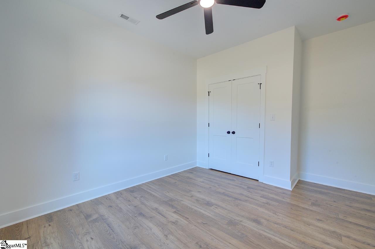 408 Edgewood Drive Property Photo 25