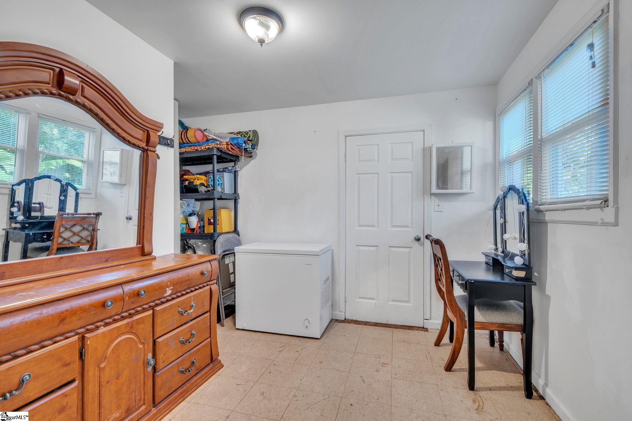 121 Fox Drive Property Photo 17