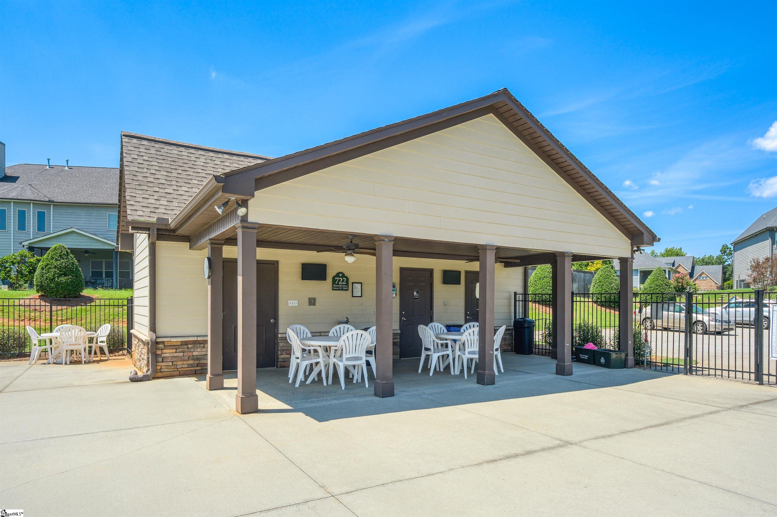 222 Delbourne Lane Property Photo 41
