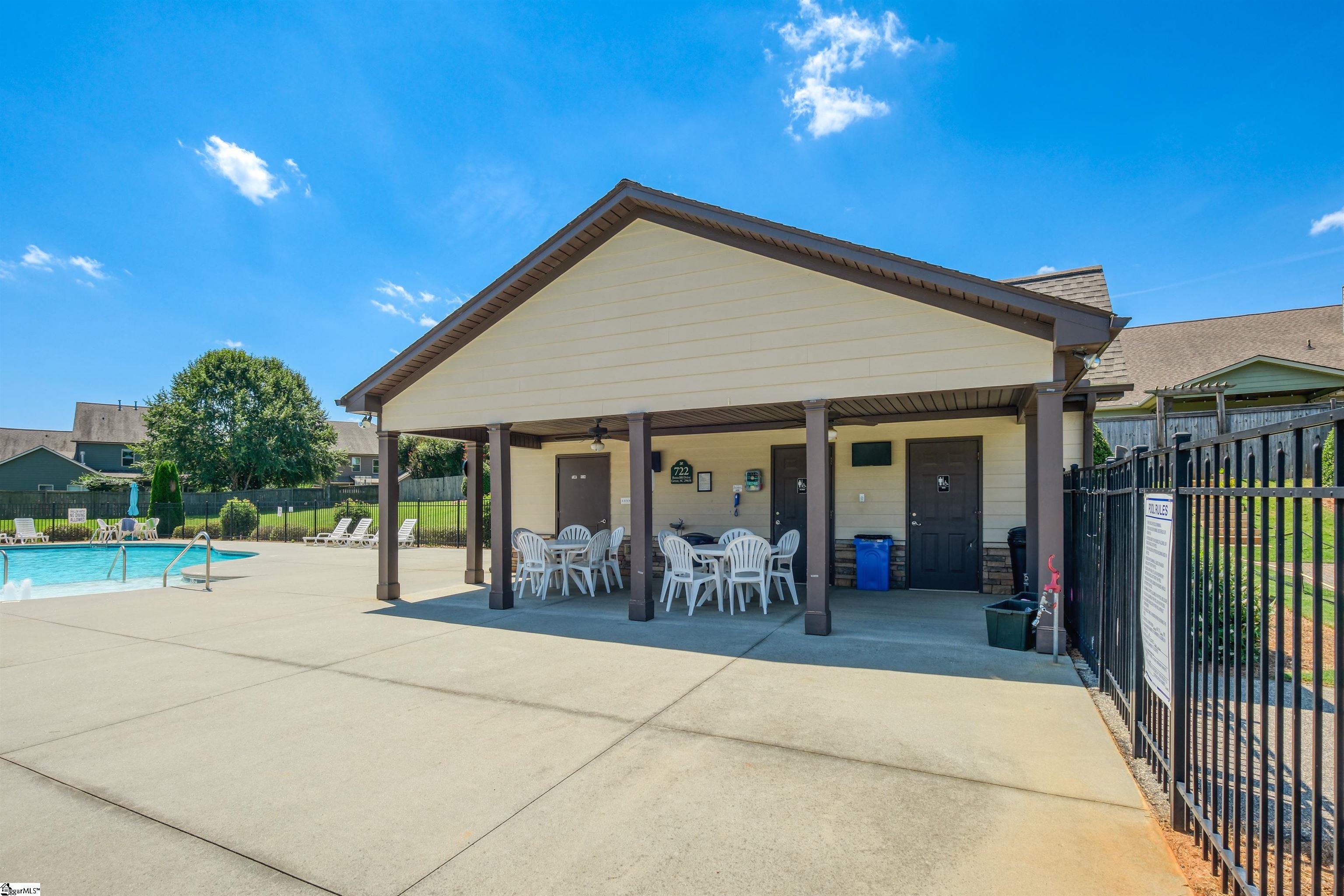 222 Delbourne Lane Property Photo 42