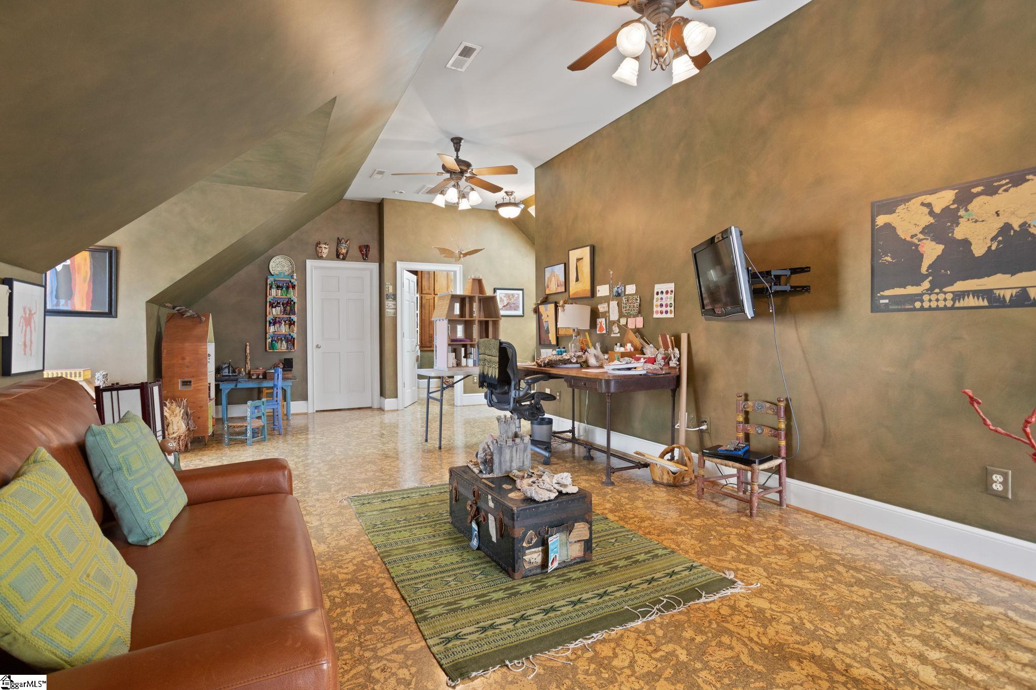 208 Holland Road Property Photo 39