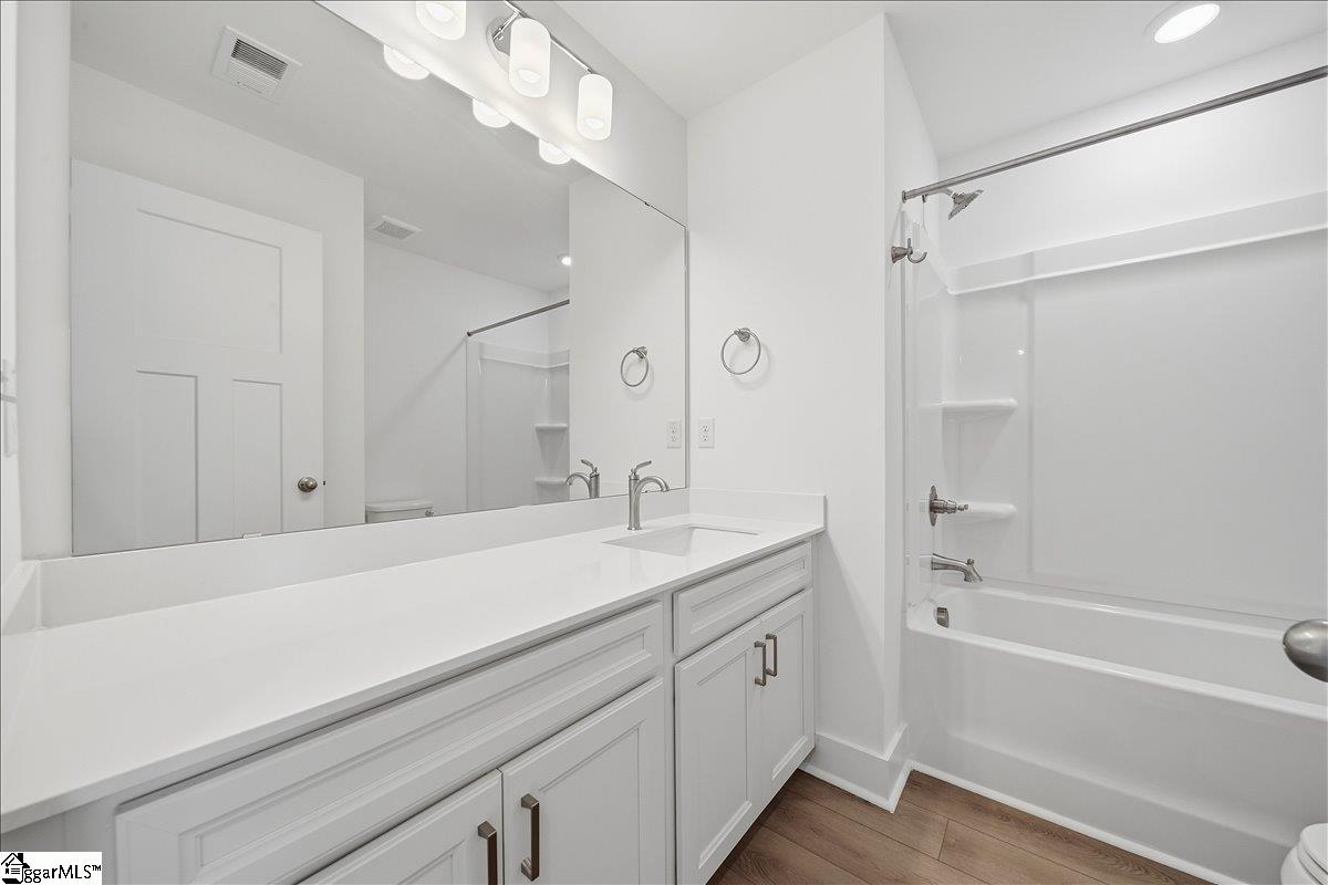 500 Round Rock Way Property Photo 20