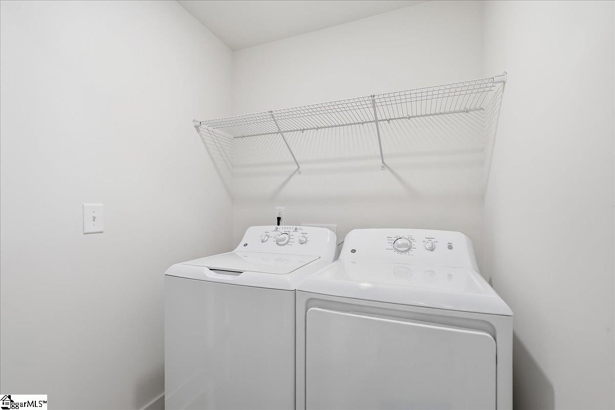 239 Islay Way Property Photo 27