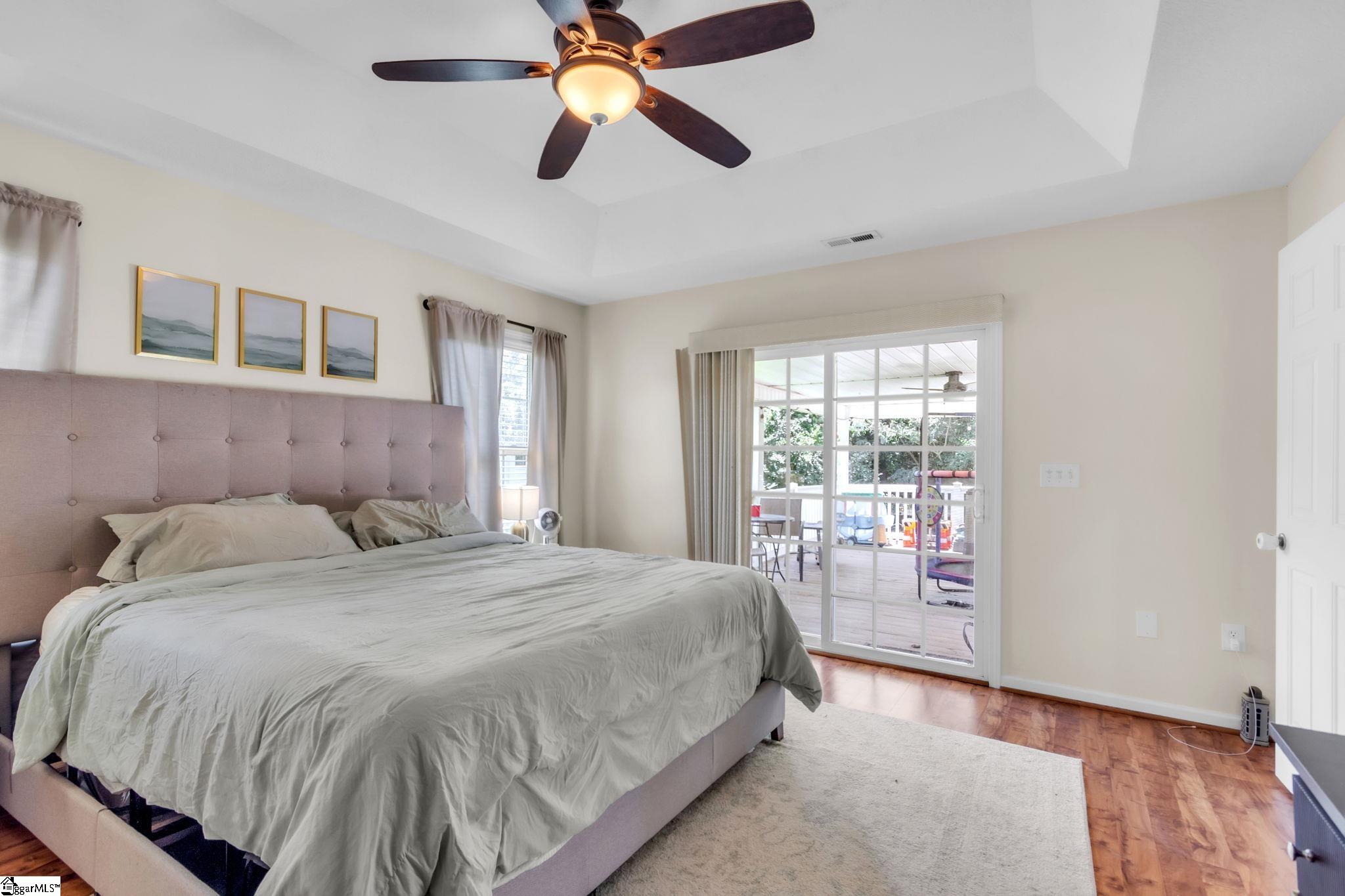 264 Watercourse Way Property Photo 12