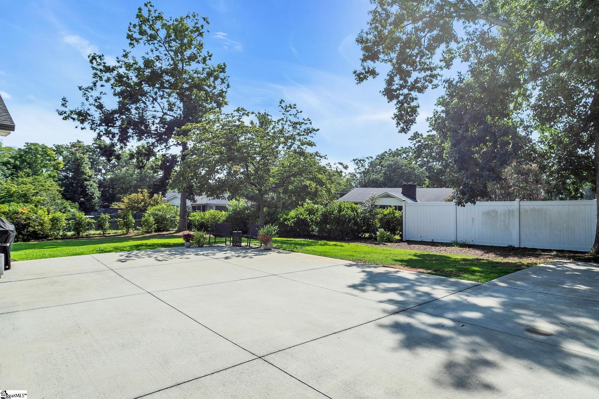 107 Birchwood Drive Property Photo 41
