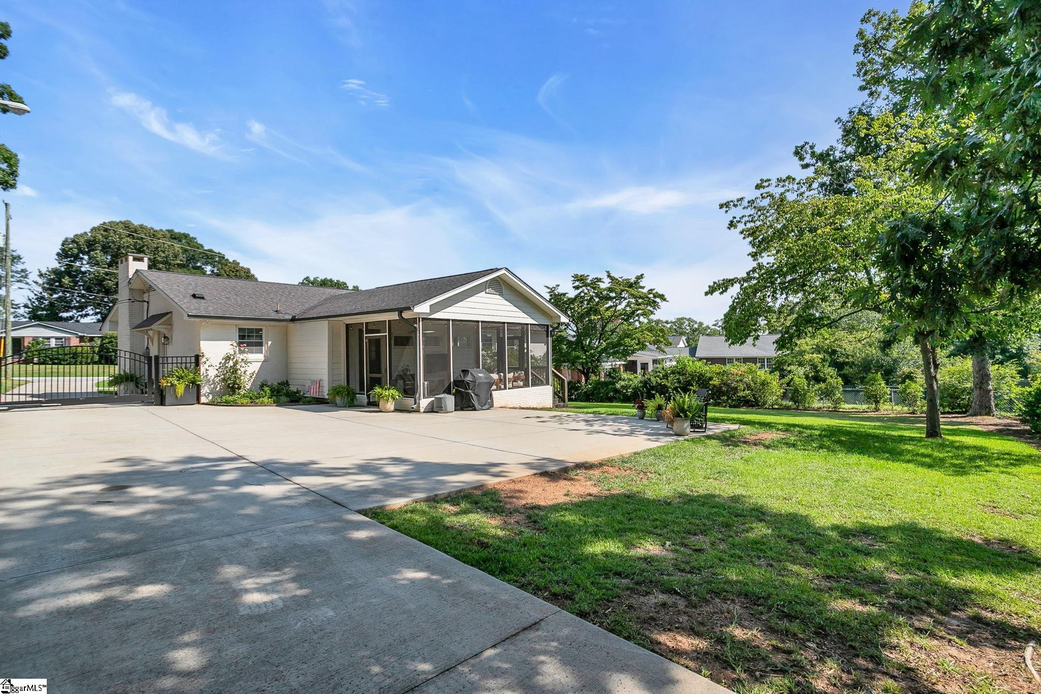 107 Birchwood Drive Property Photo 47