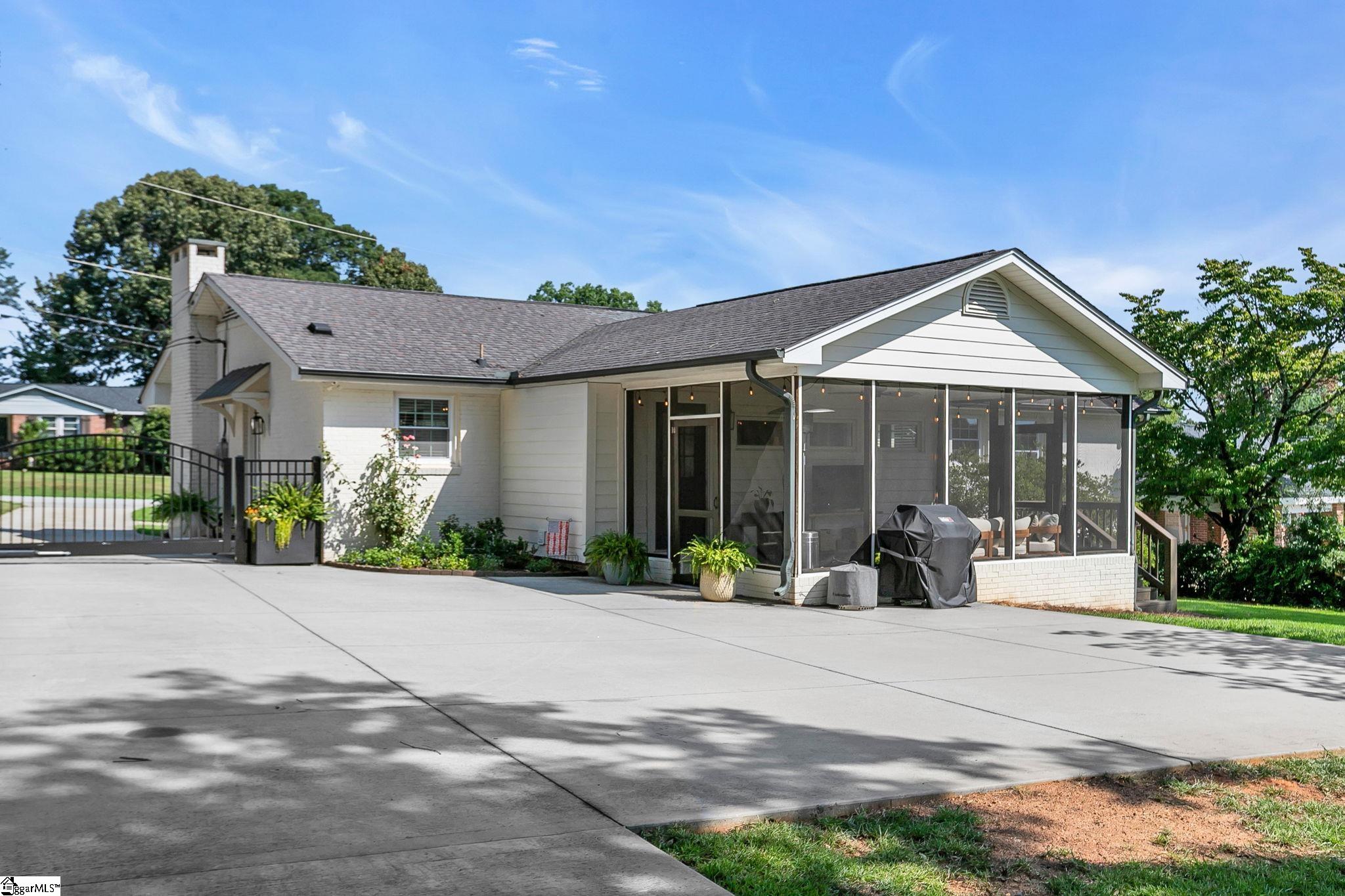 107 Birchwood Drive Property Photo 48