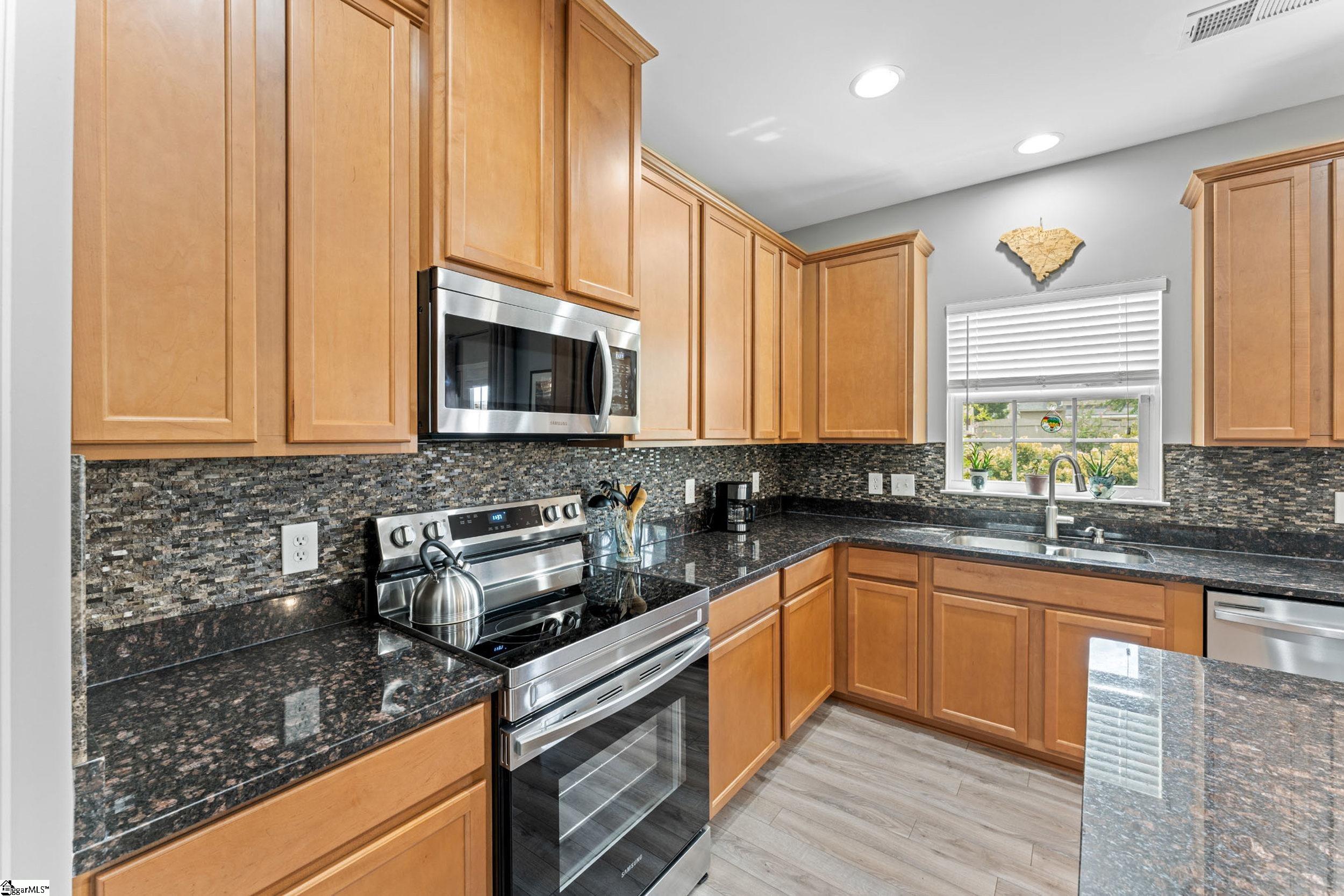 67 Young Harris Drive Property Photo 15