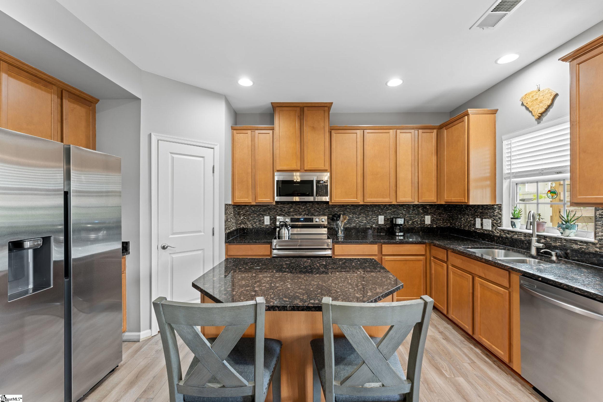67 Young Harris Drive Property Photo 16