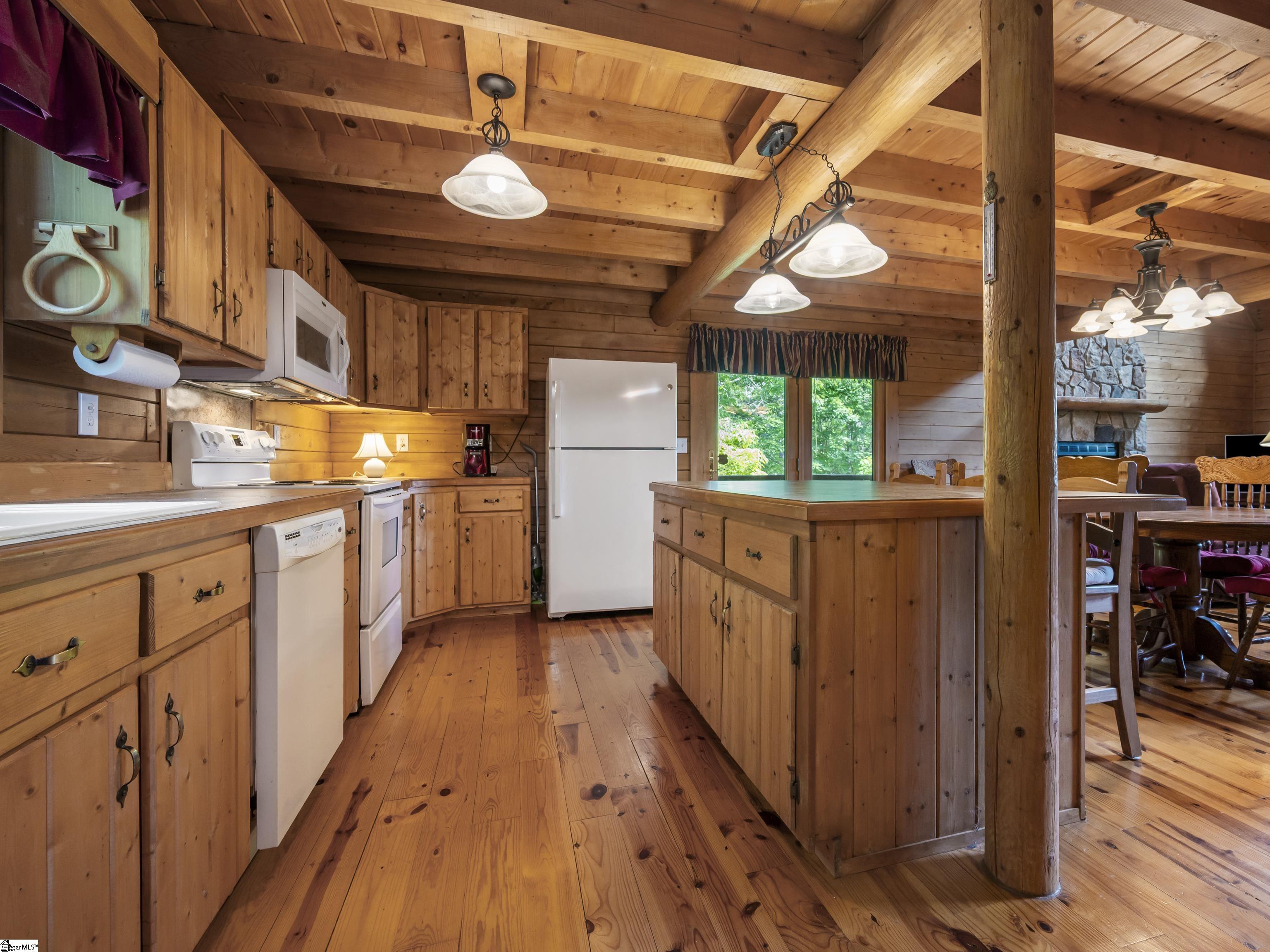 916 Fire Tower Road Property Photo 13