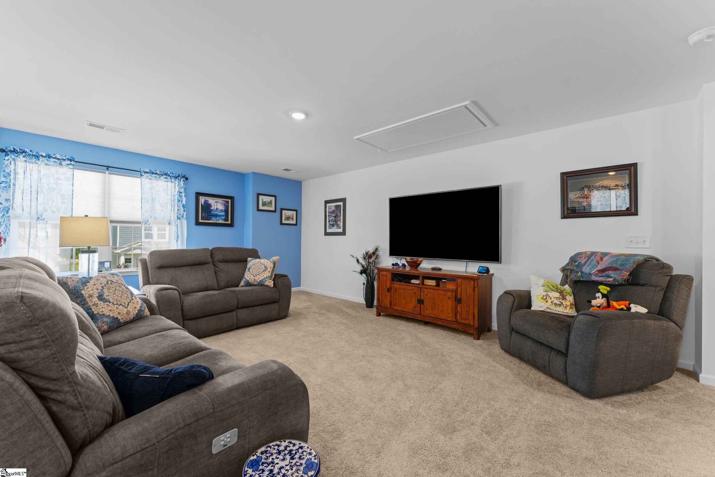 161 Farmwell Drive Property Photo 24