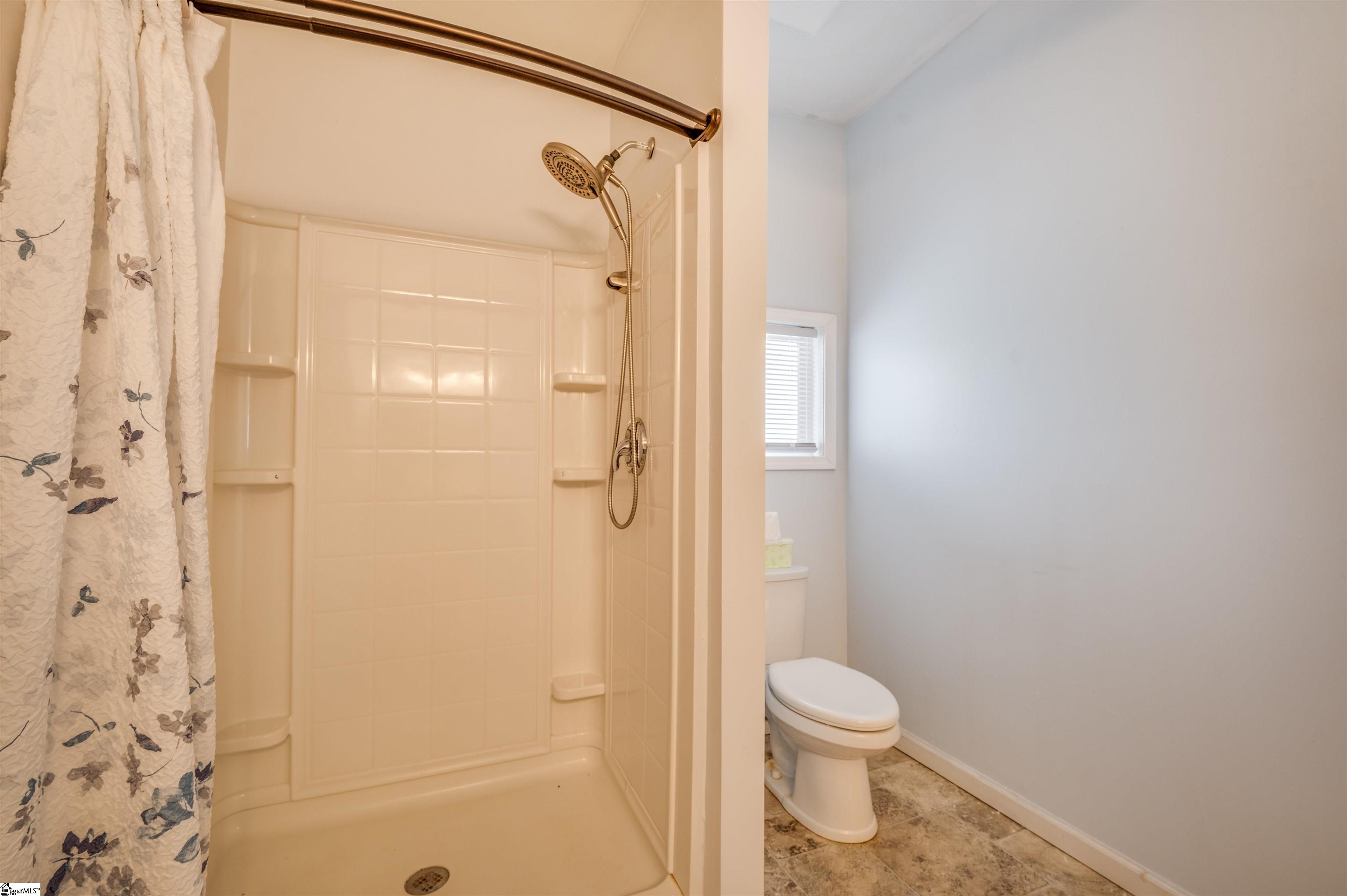 202 Shady Pines Way Property Photo 37