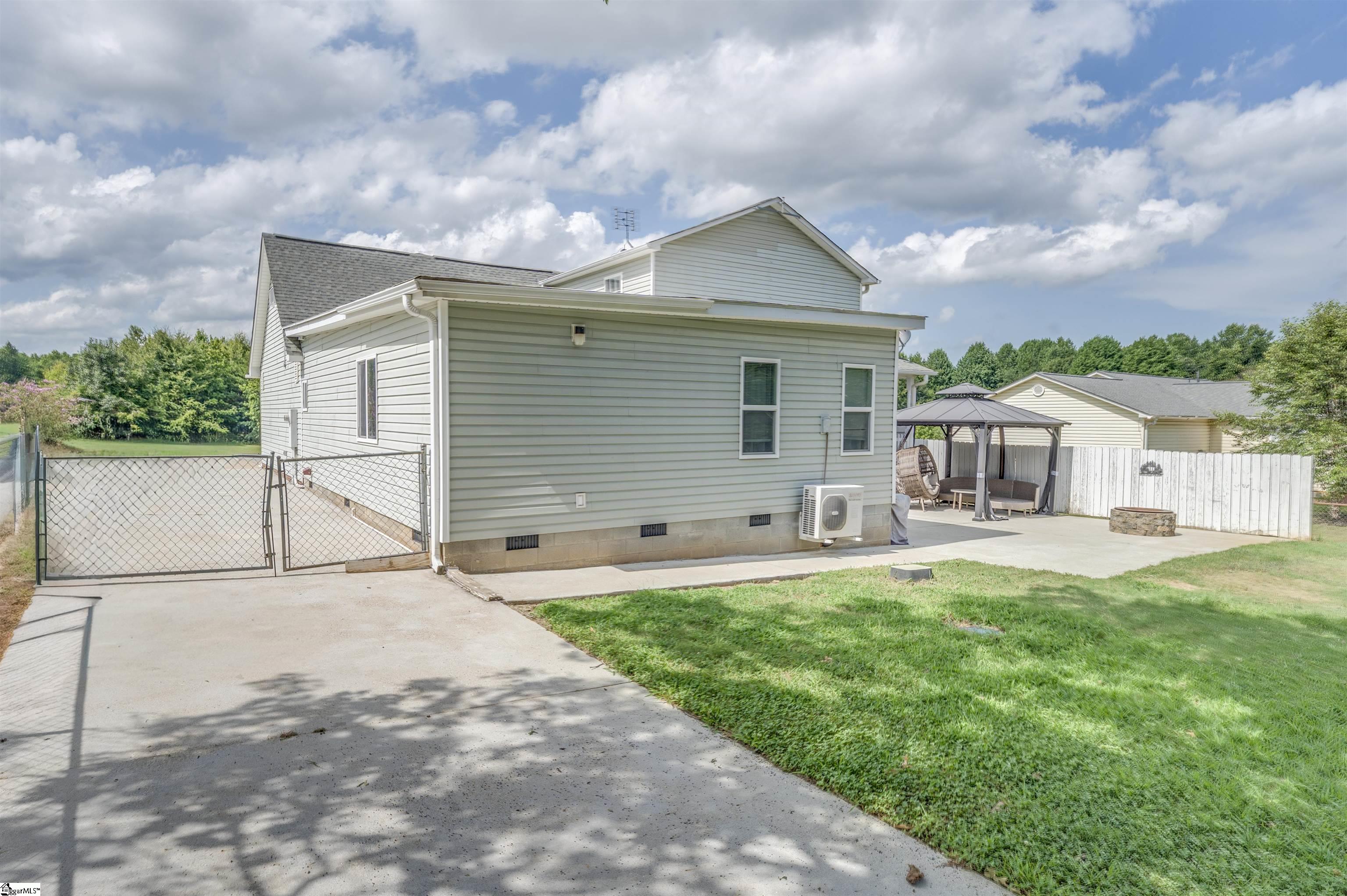 202 Shady Pines Way Property Photo 41