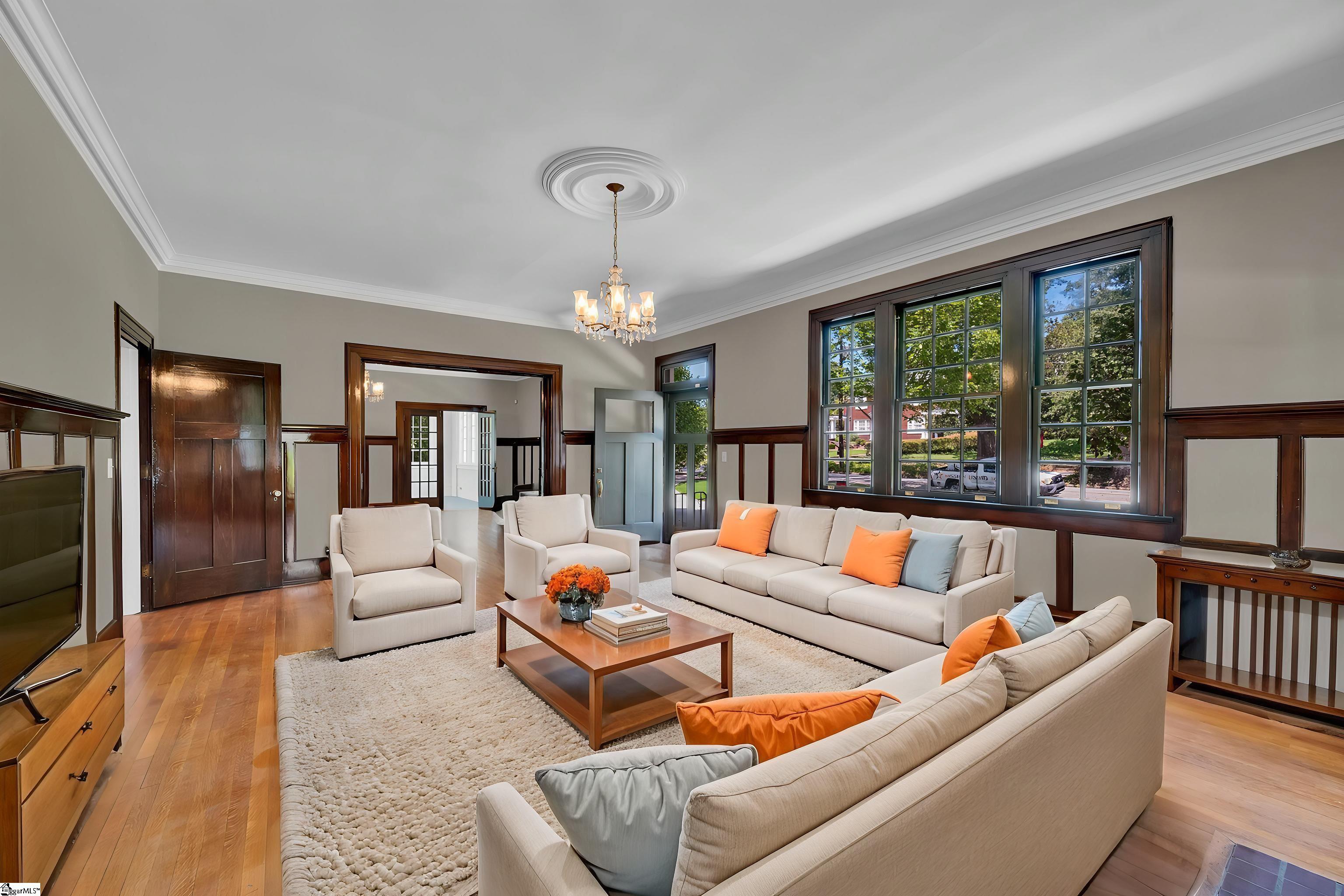 118 James Street Property Photo 3