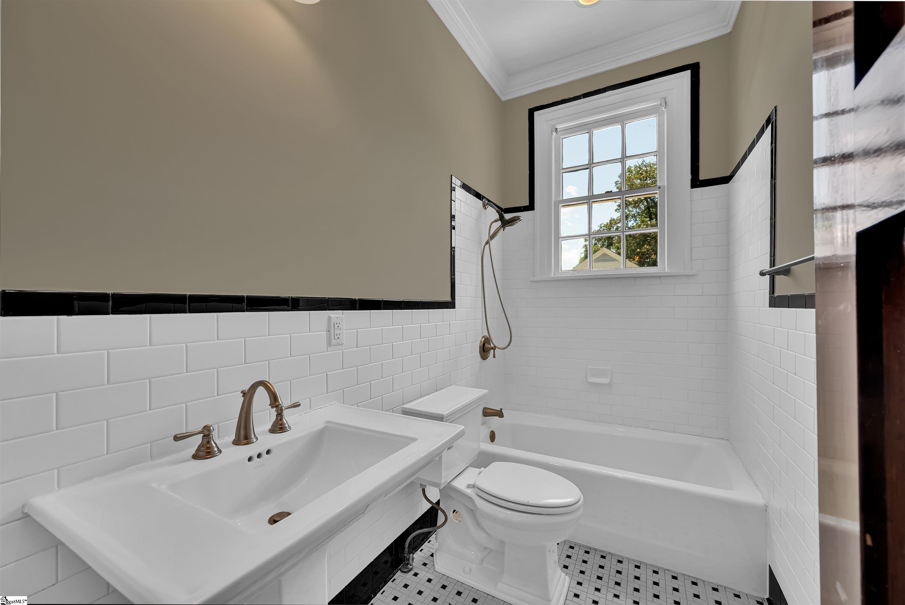 118 James Street Property Photo 21
