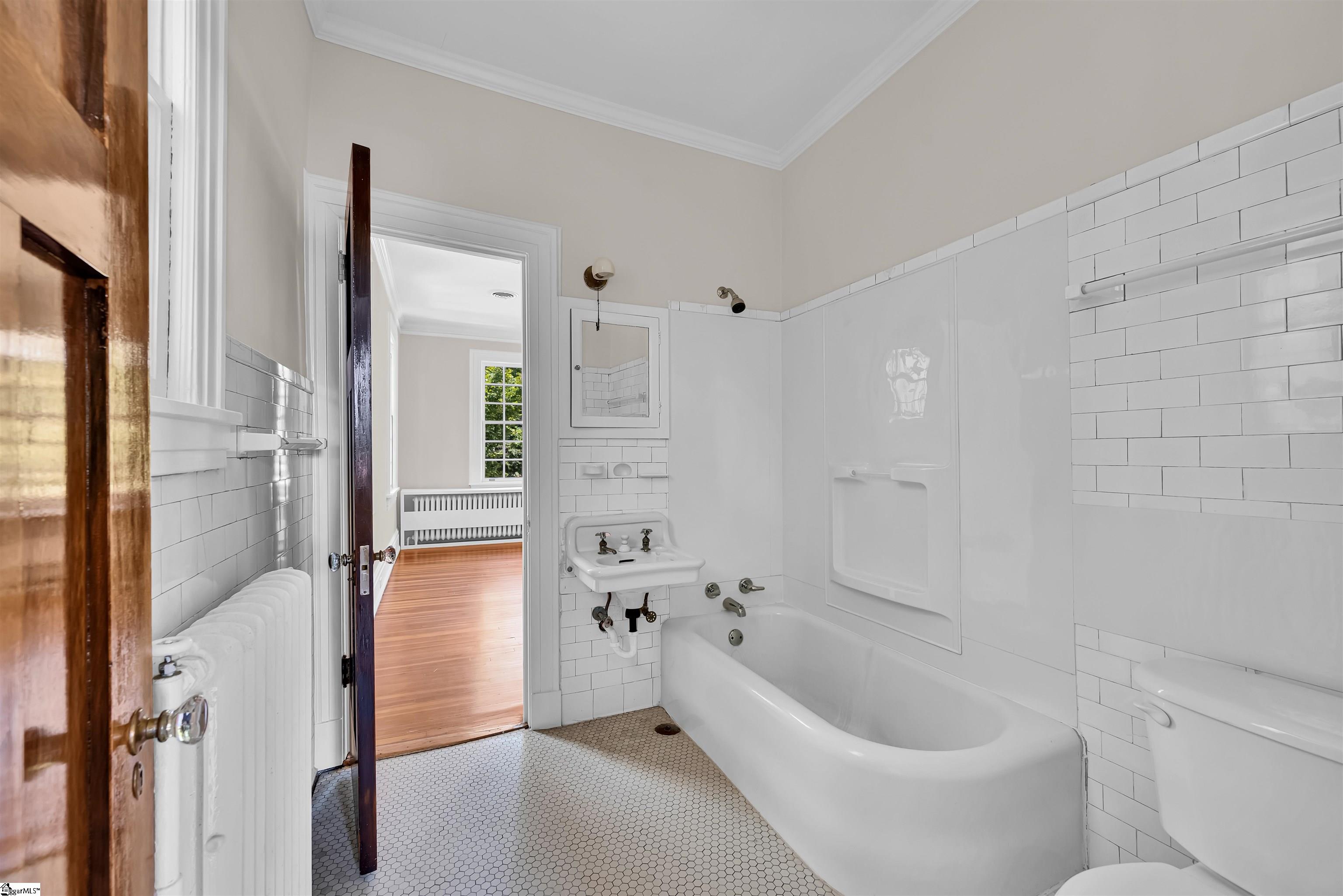 118 James Street Property Photo 33
