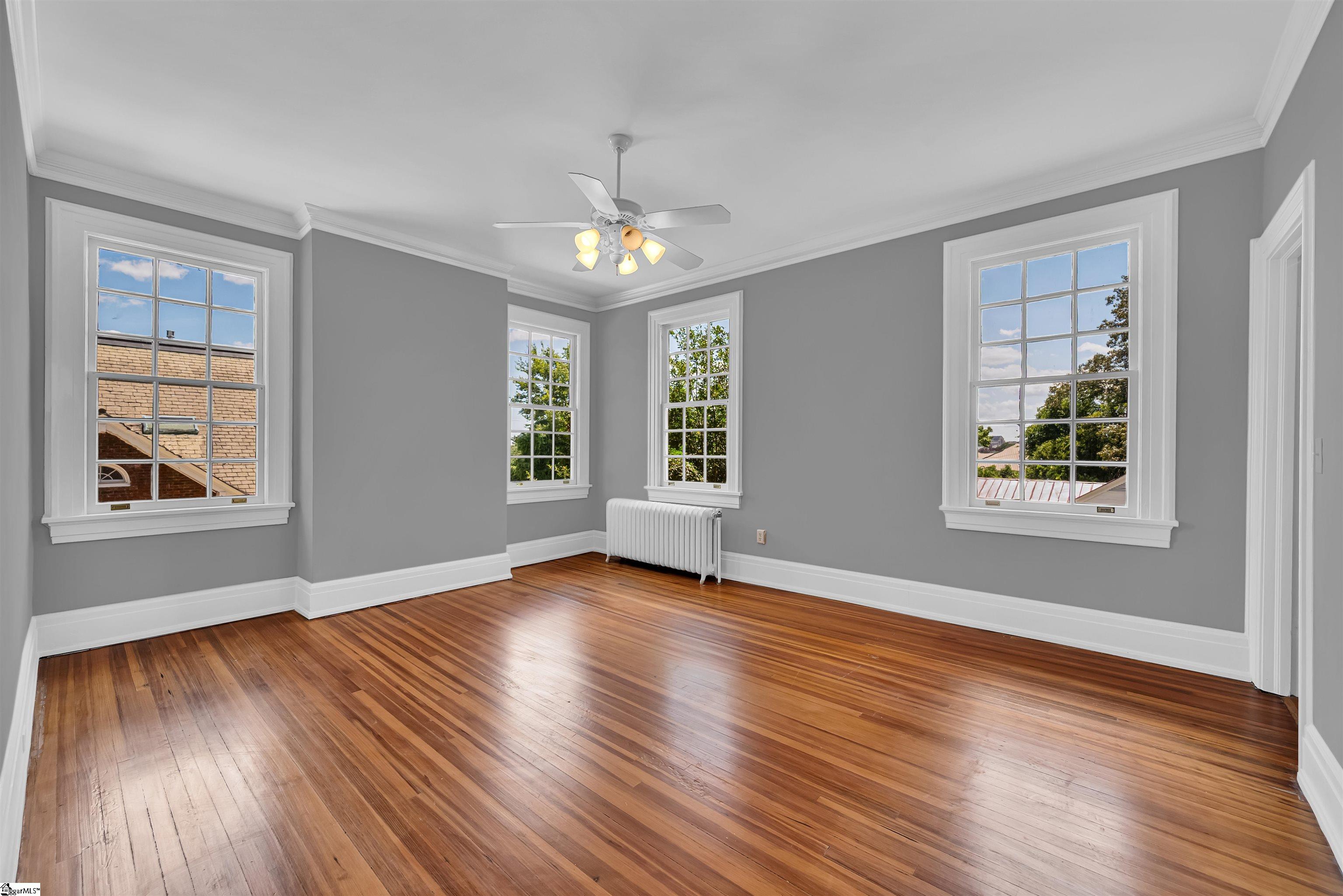 118 James Street Property Photo 44