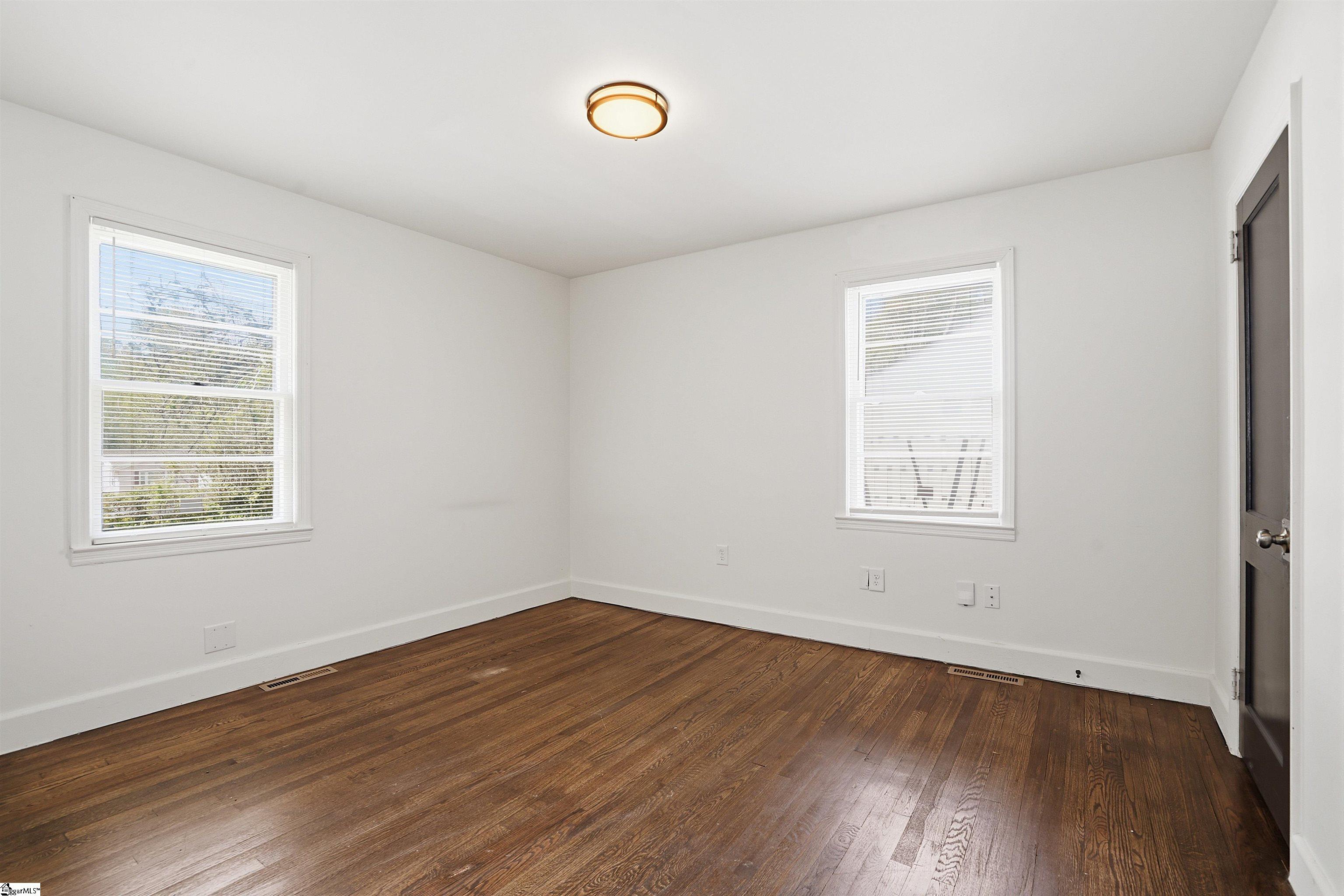 105 Tyler Court Property Photo 16